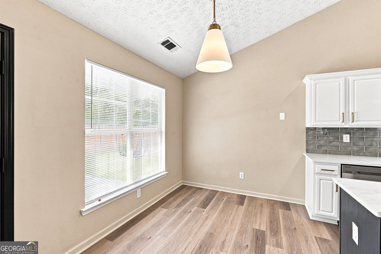 2762 Hillvale Cove Way Property Photo 17