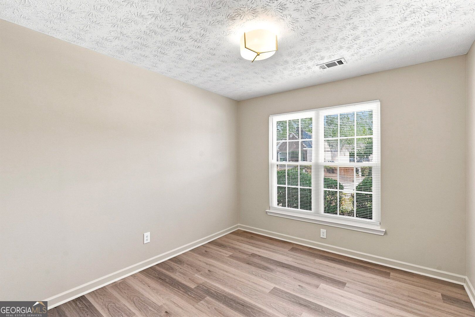 2762 Hillvale Cove Way Property Photo 27