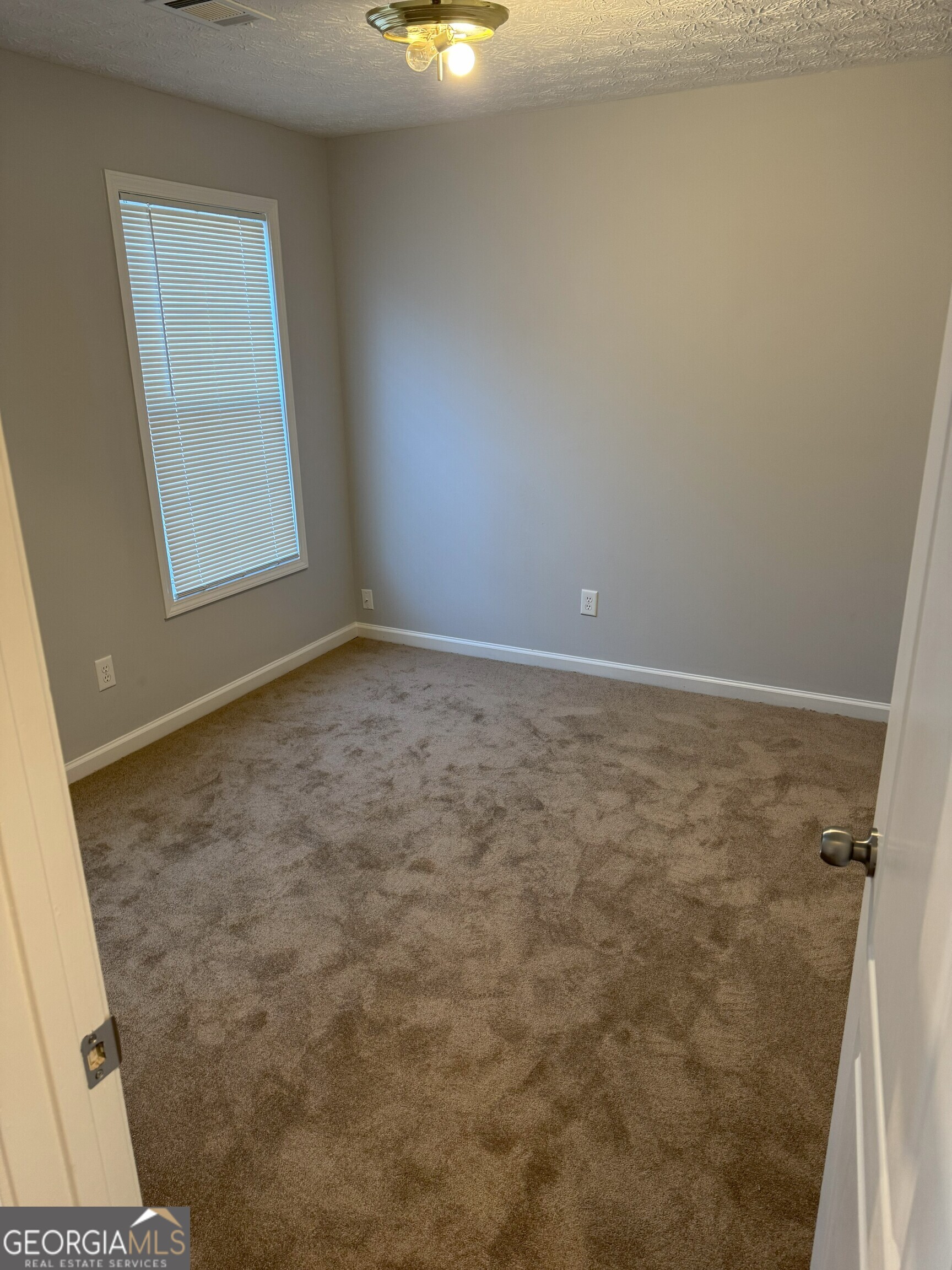 3033 Winding Grove Drive Property Photo 11