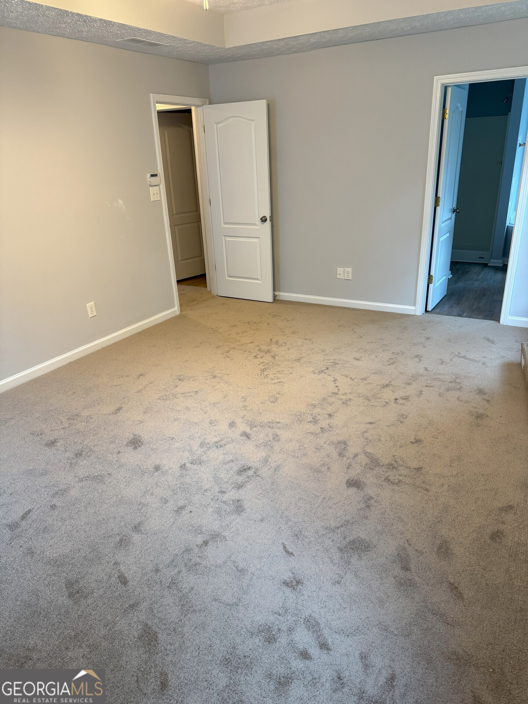 3033 Winding Grove Drive Property Photo 13
