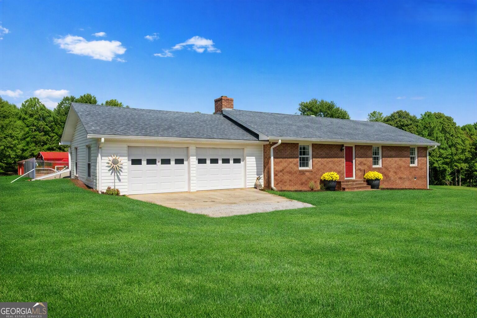 1825 Fork Creek Circle Property Photo 2