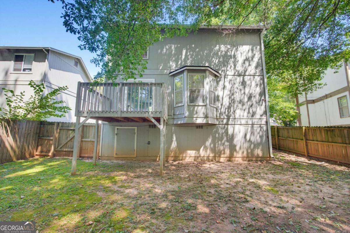 5570 Downs Way Property Photo 24