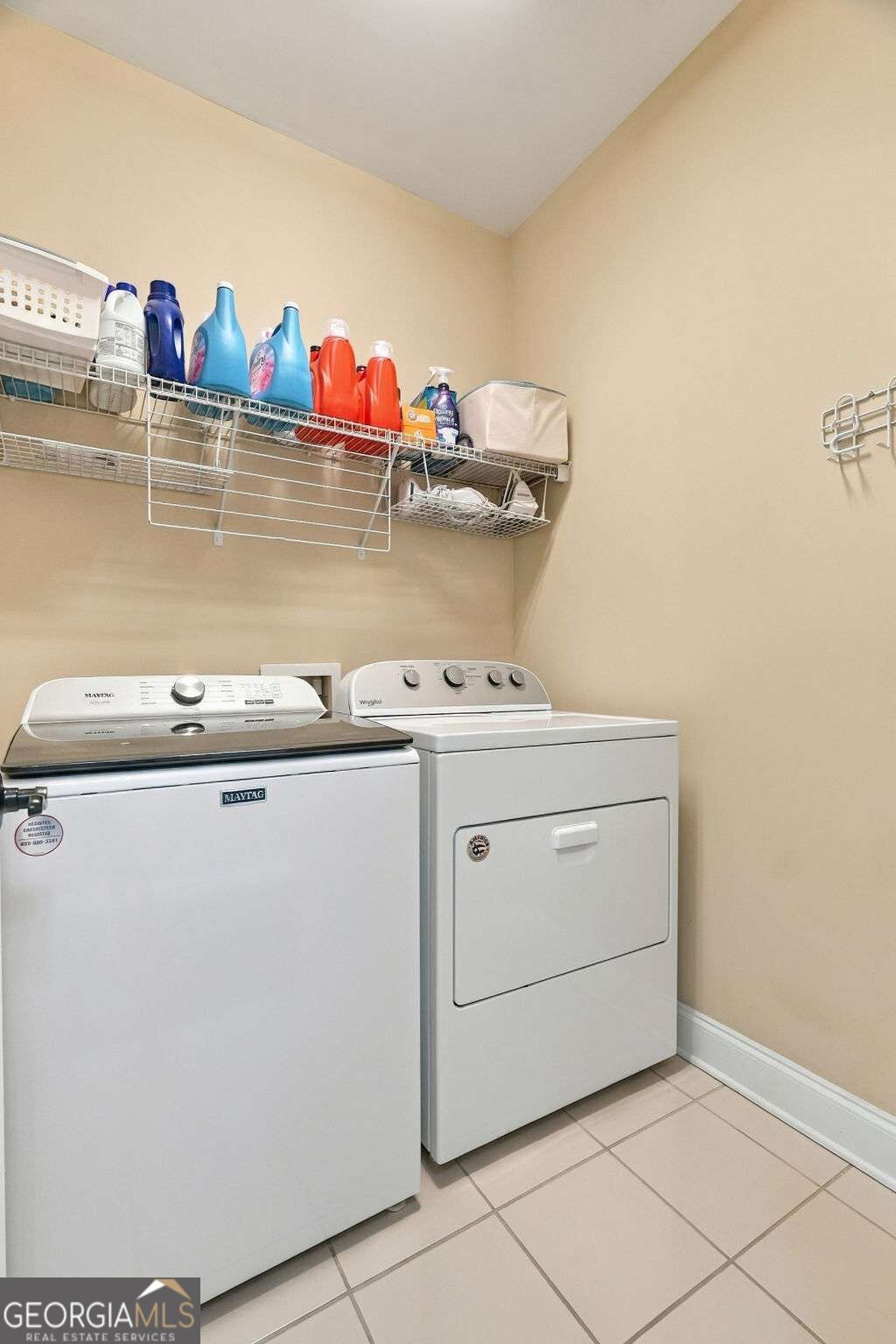 1875 Cedar Glenn Way Property Photo 30
