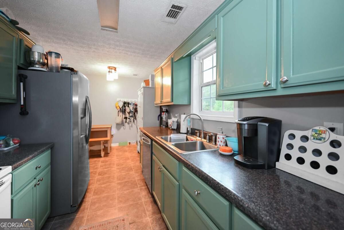 36 Waterview Drive Property Photo 9