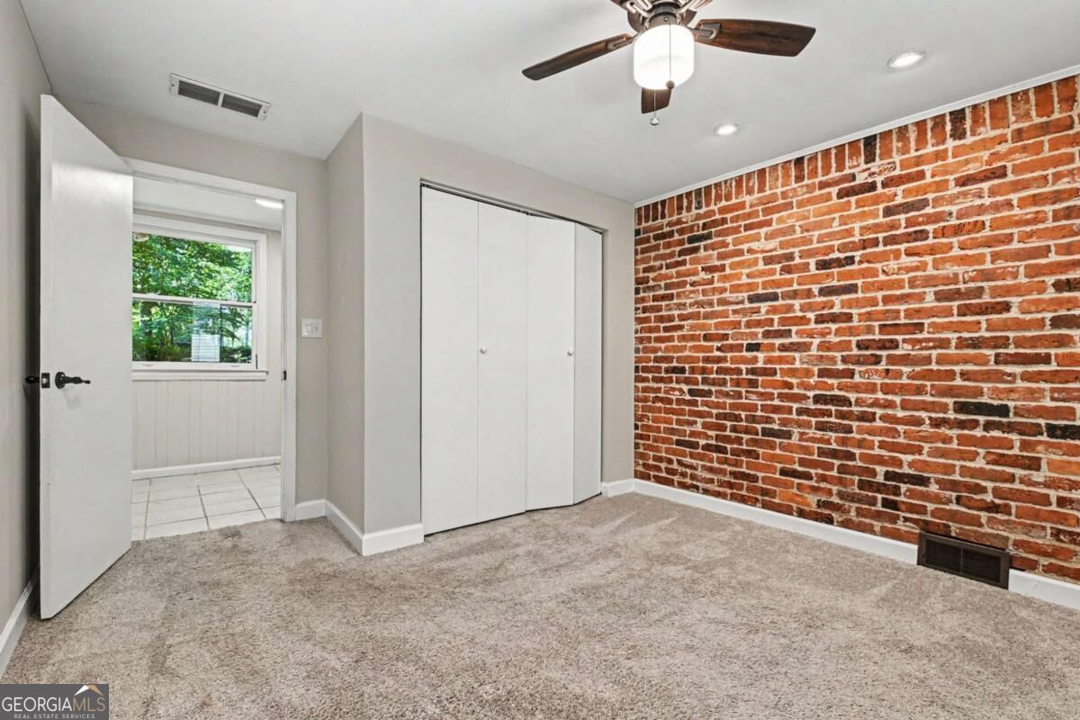 905 Homewood Court Property Photo 33