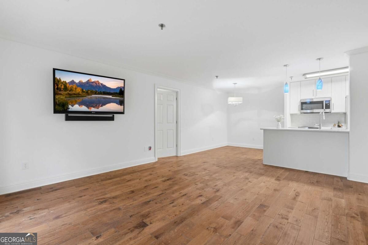 300 Johnson Ferry Road Ne # A115 Property Photo 28