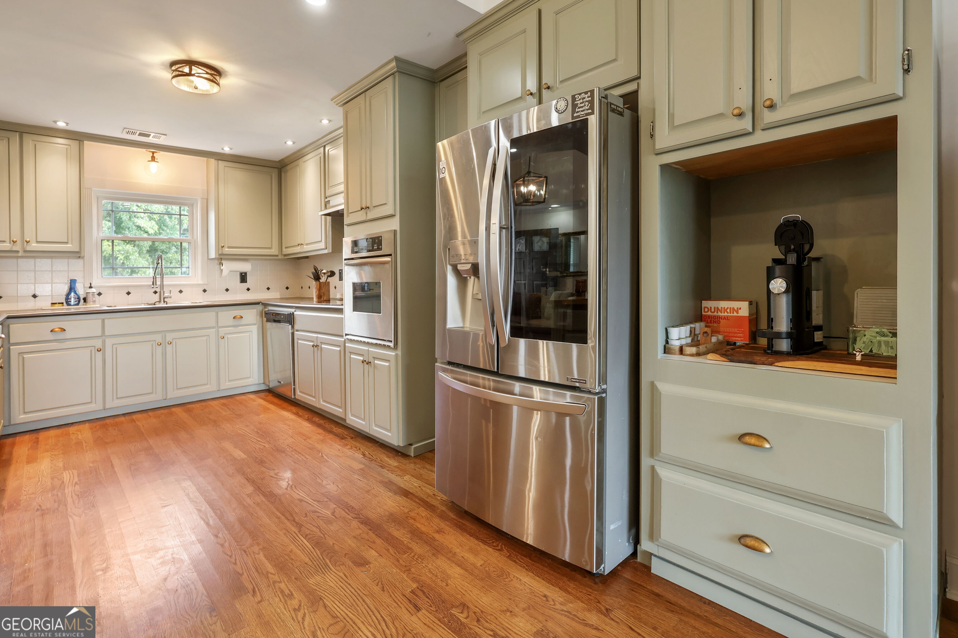 3112 Highway 81 E Property Photo 5