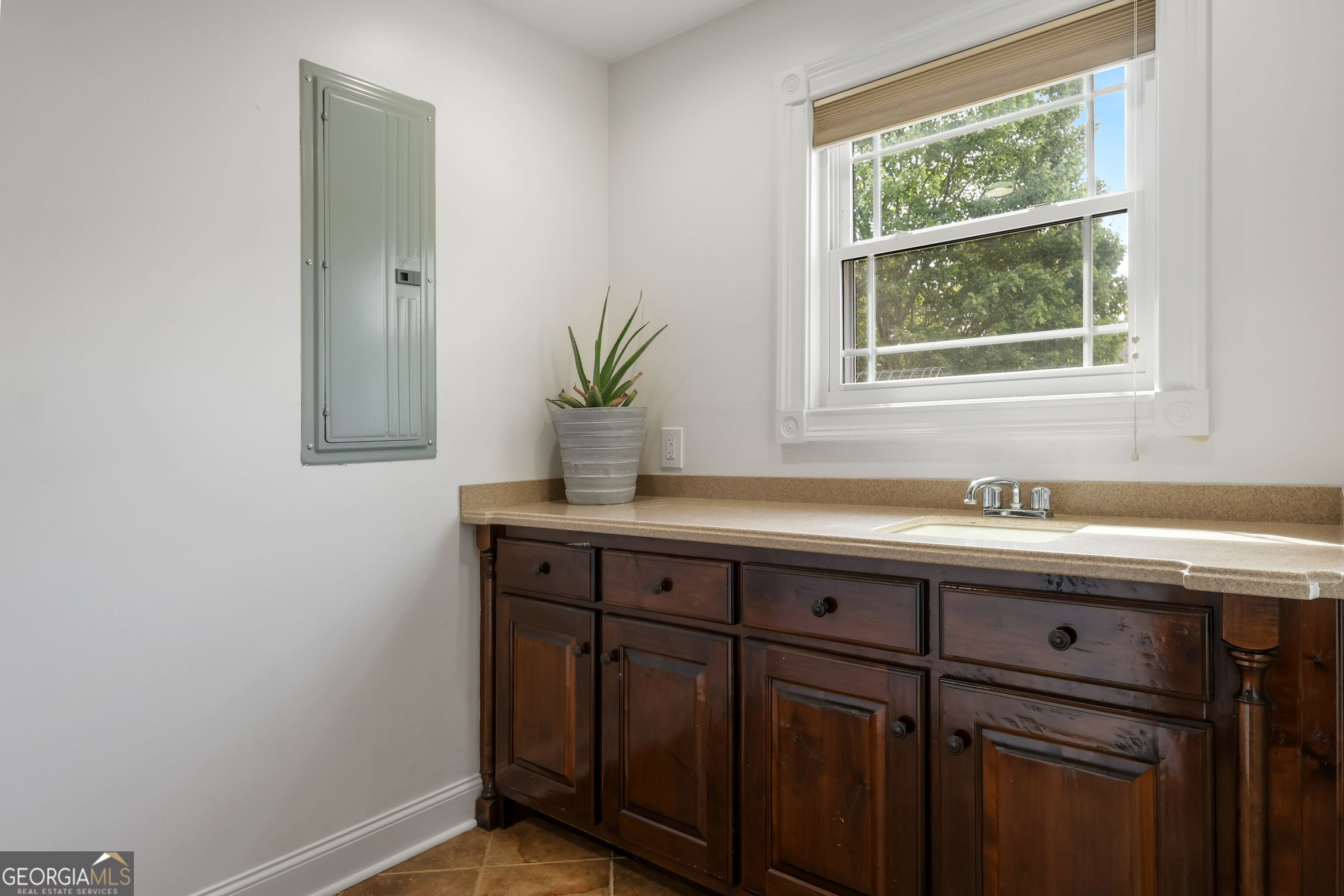 3112 Highway 81 E Property Photo 22