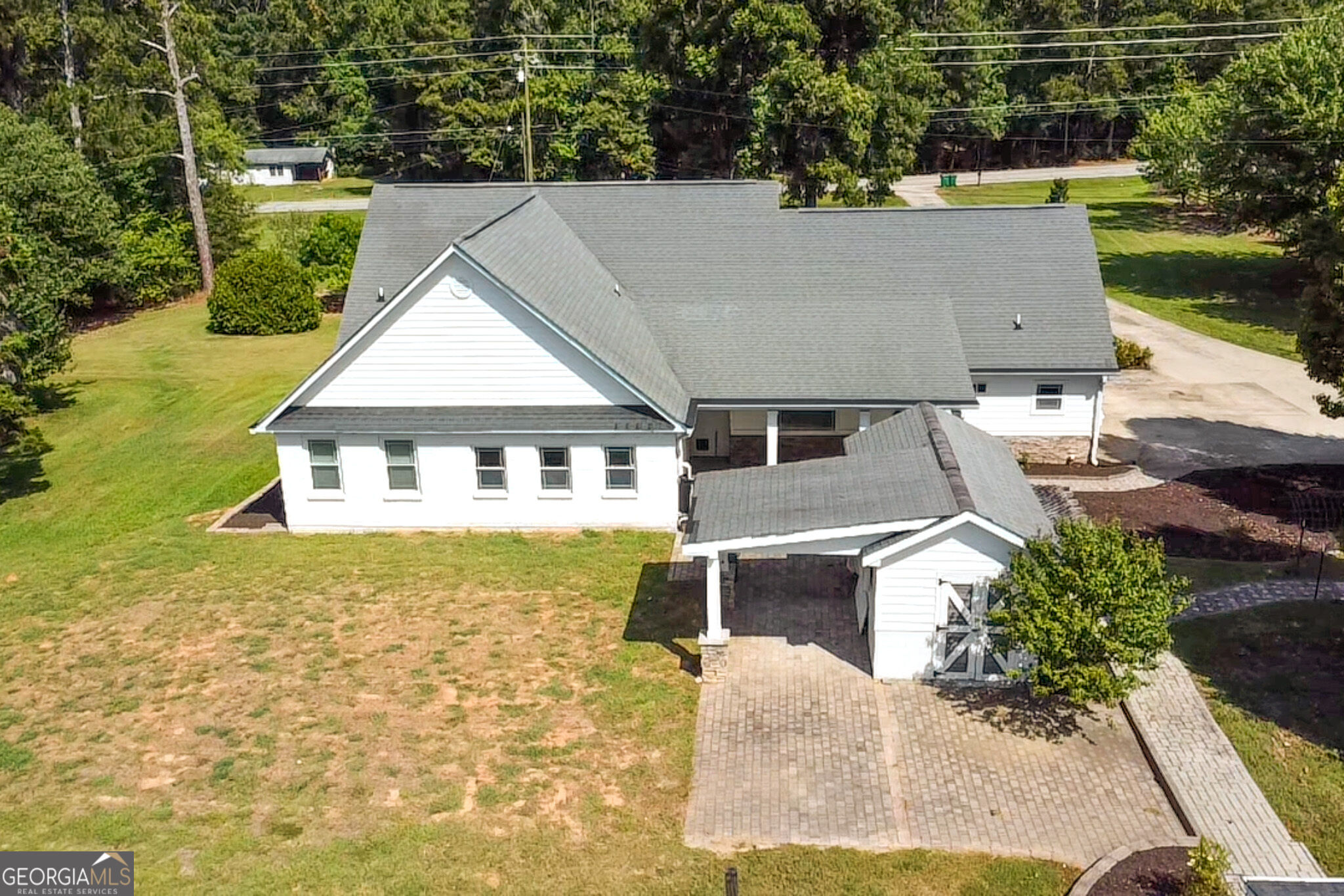 3112 Highway 81 E Property Photo 44