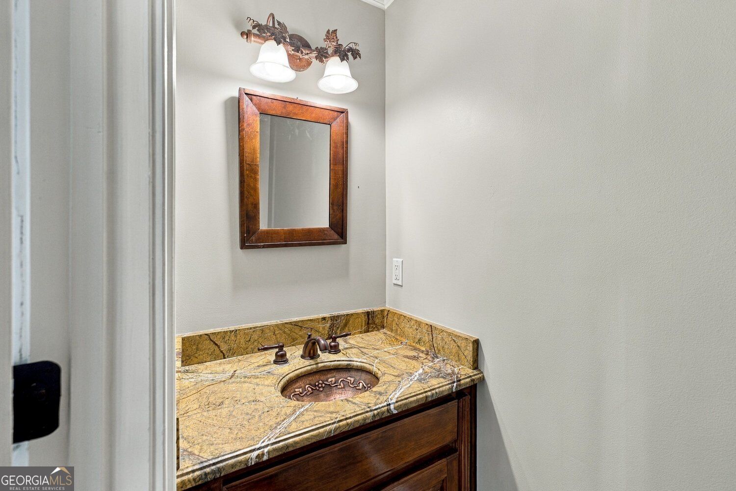 5030 Highland Ridge Run Property Photo 21