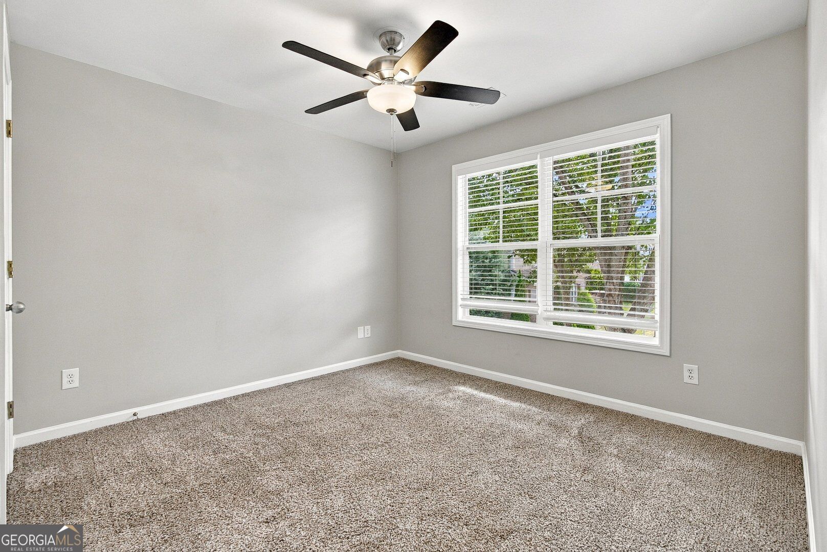 108 Oleander Way Property Photo 13