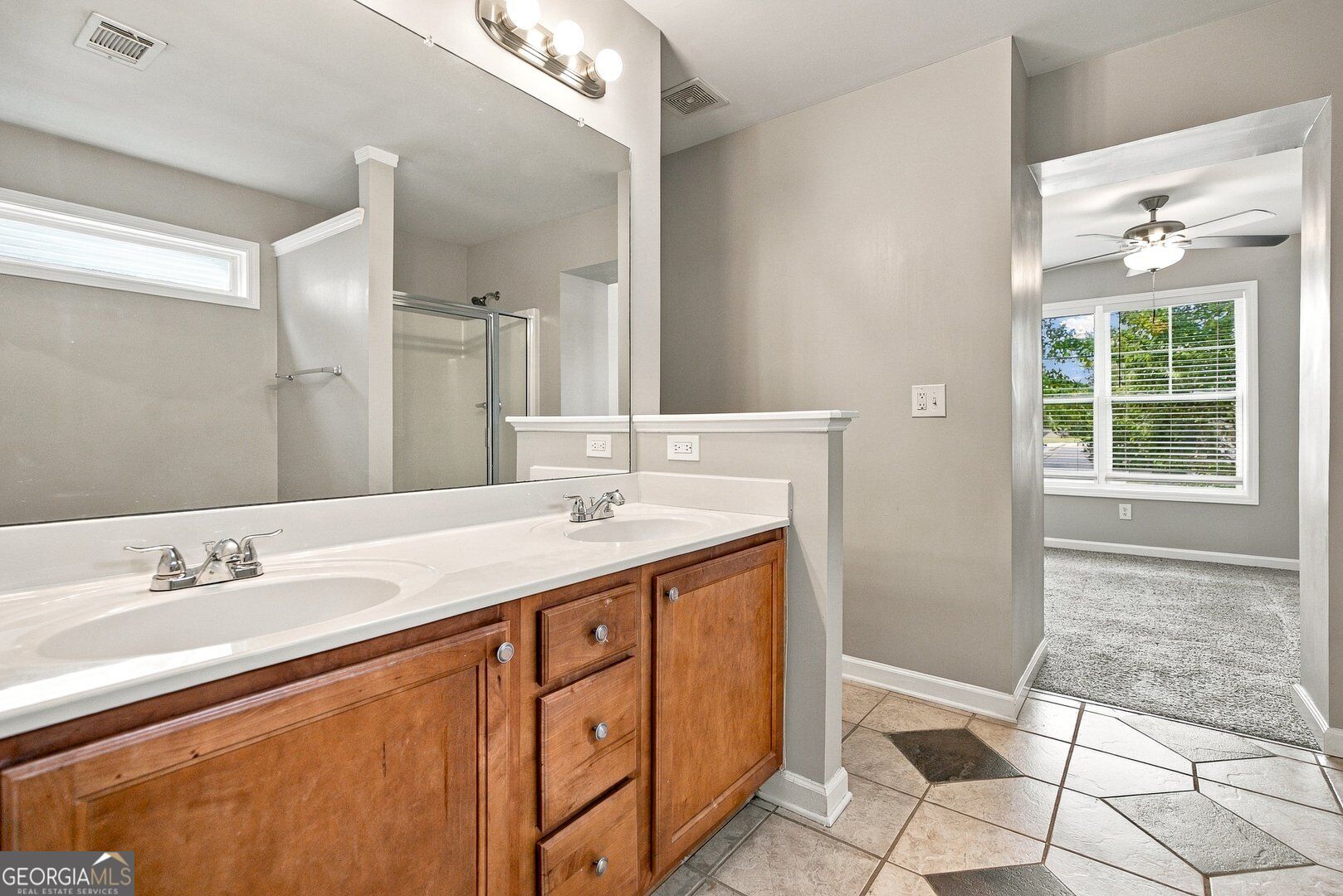 108 Oleander Way Property Photo 32