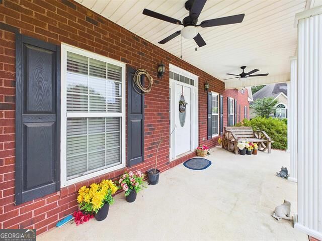129 Gardenia Drive Property Photo 2