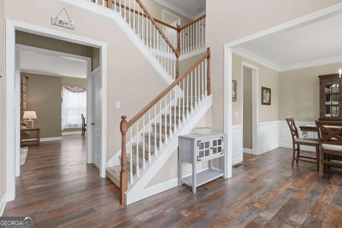 8205 Applewood Court Property Photo 7