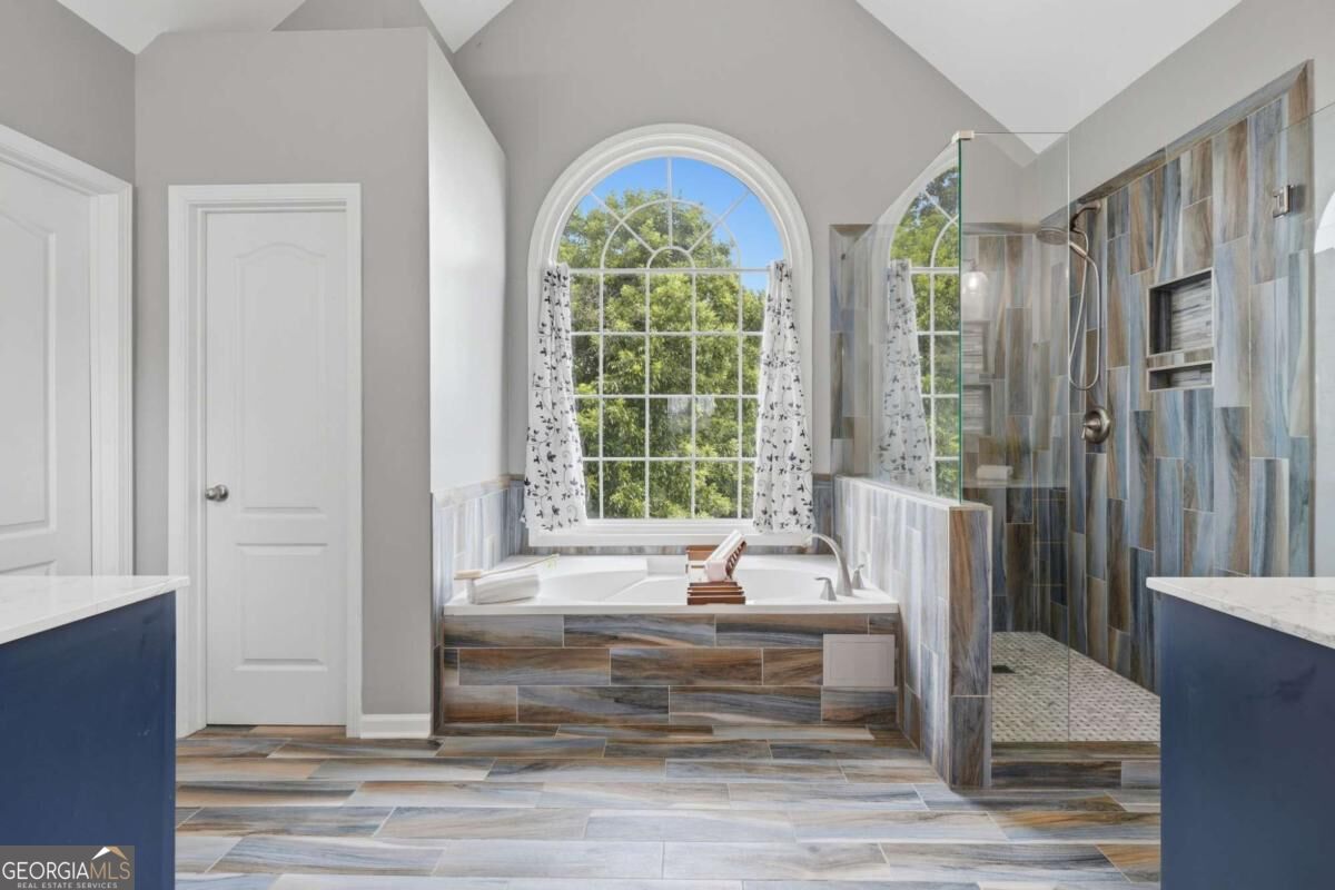8205 Applewood Court Property Photo 19