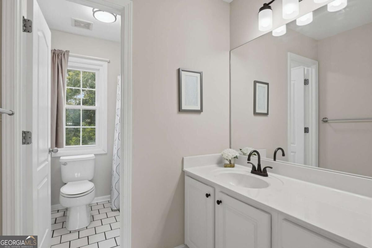 8205 Applewood Court Property Photo 25