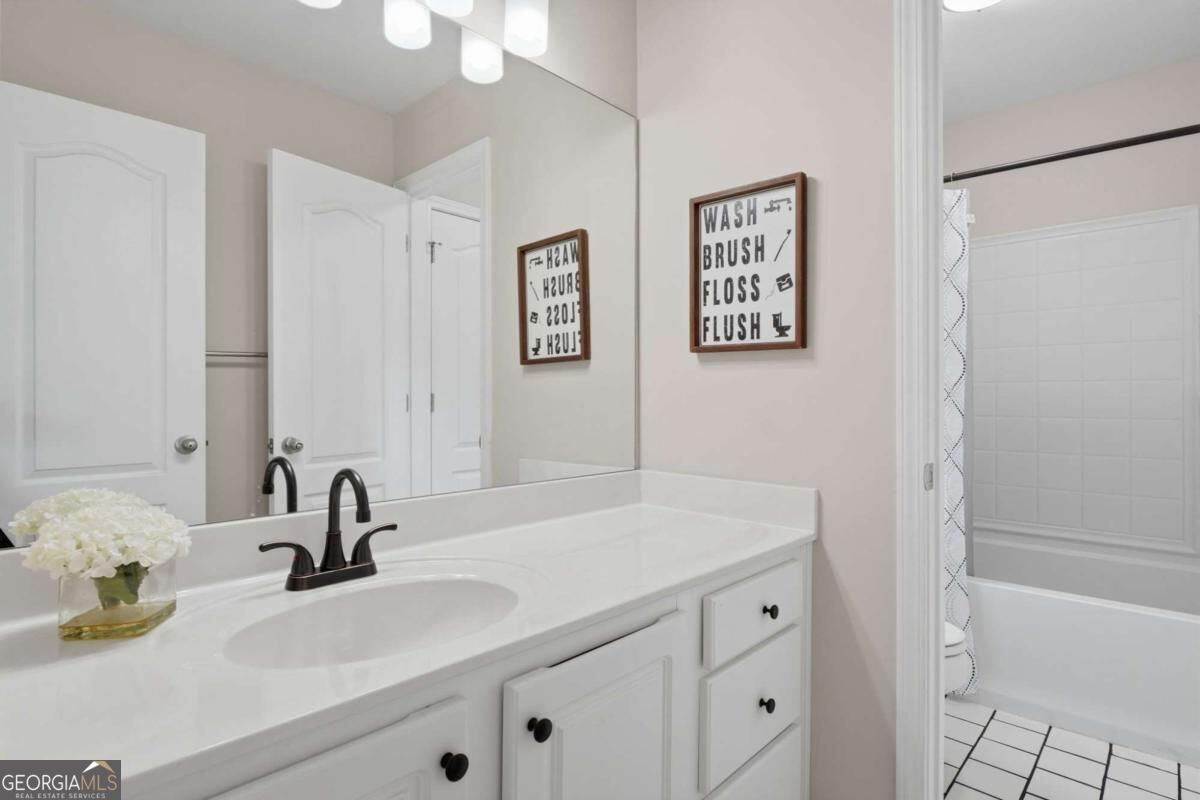 8205 Applewood Court Property Photo 26