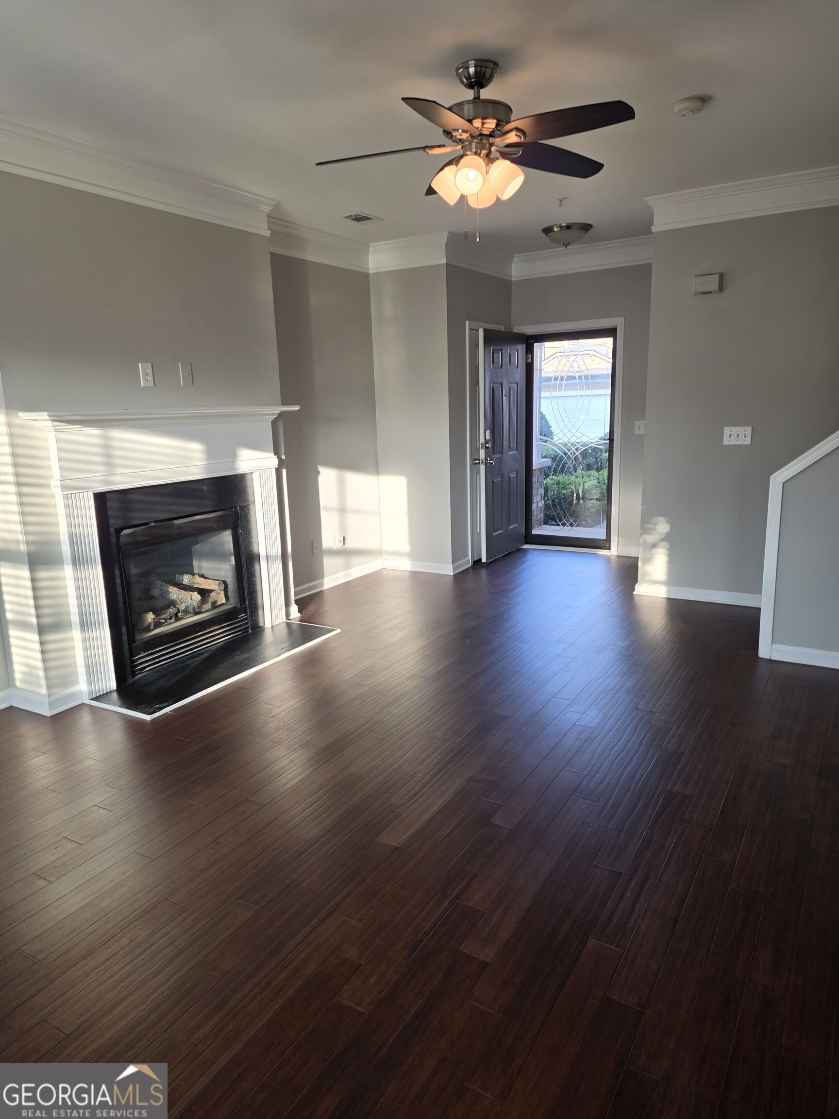 2432 Black Forest Drive Property Photo 7