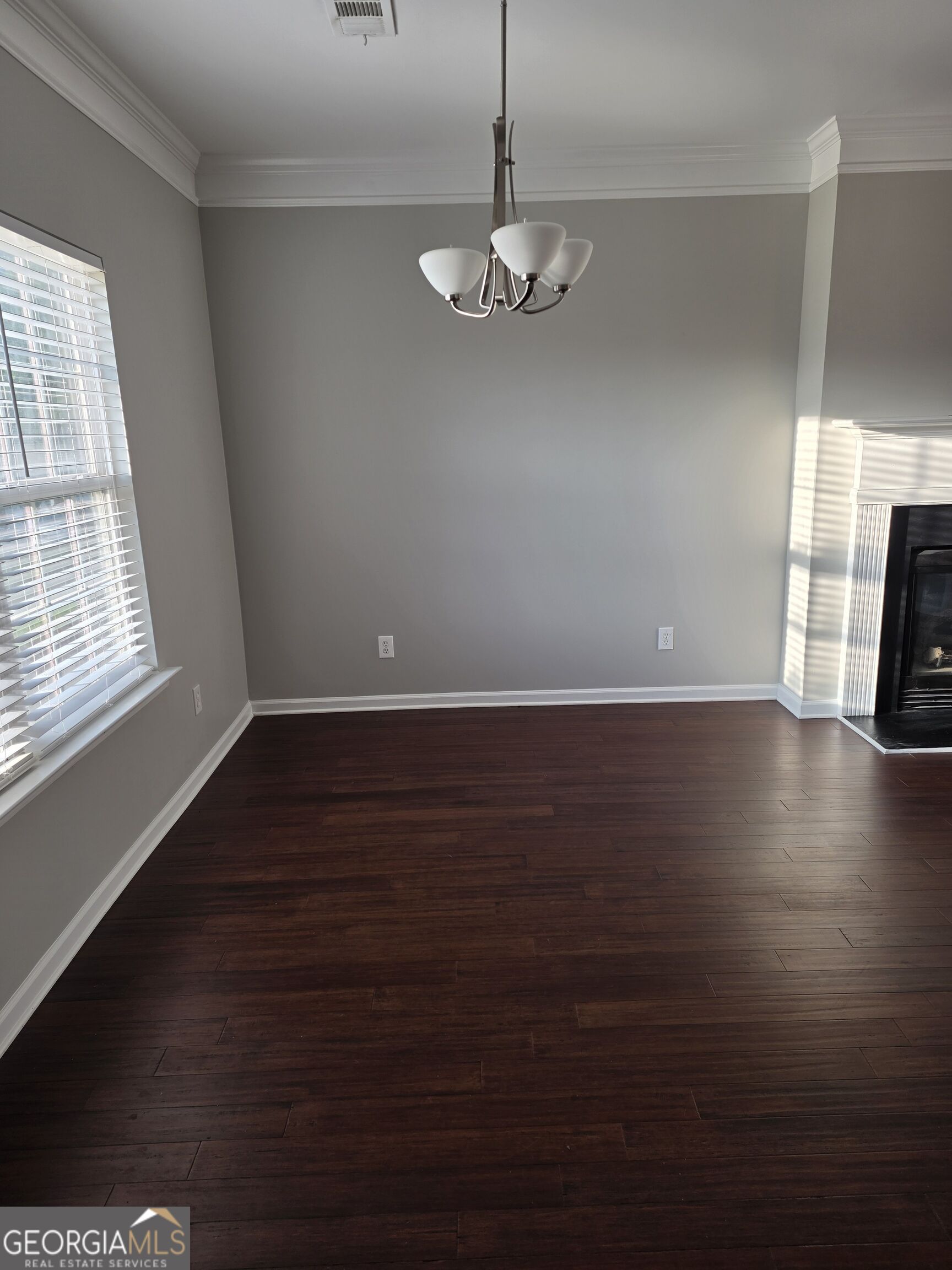 2432 Black Forest Drive Property Photo 8