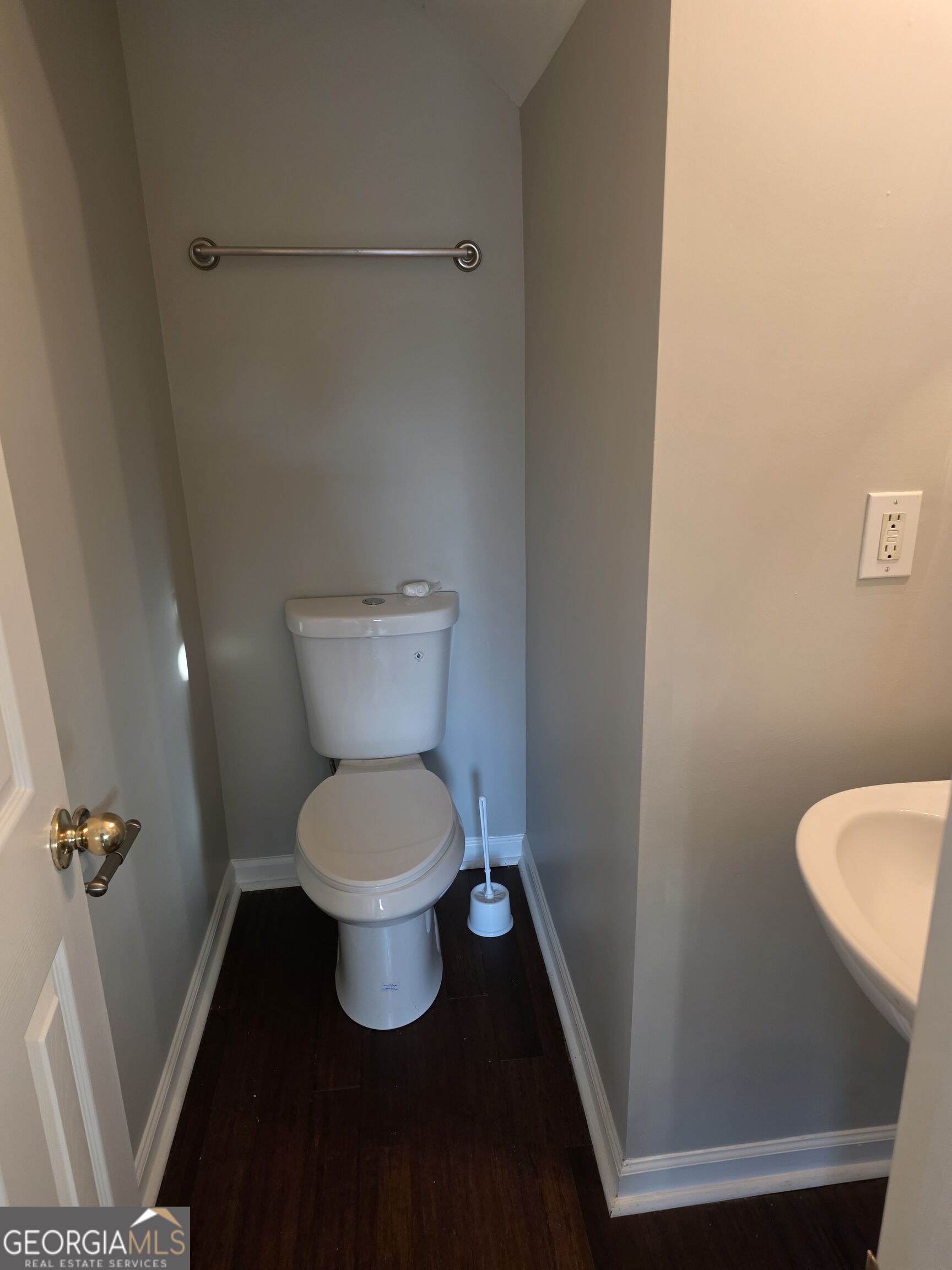 2432 Black Forest Drive Property Photo 11
