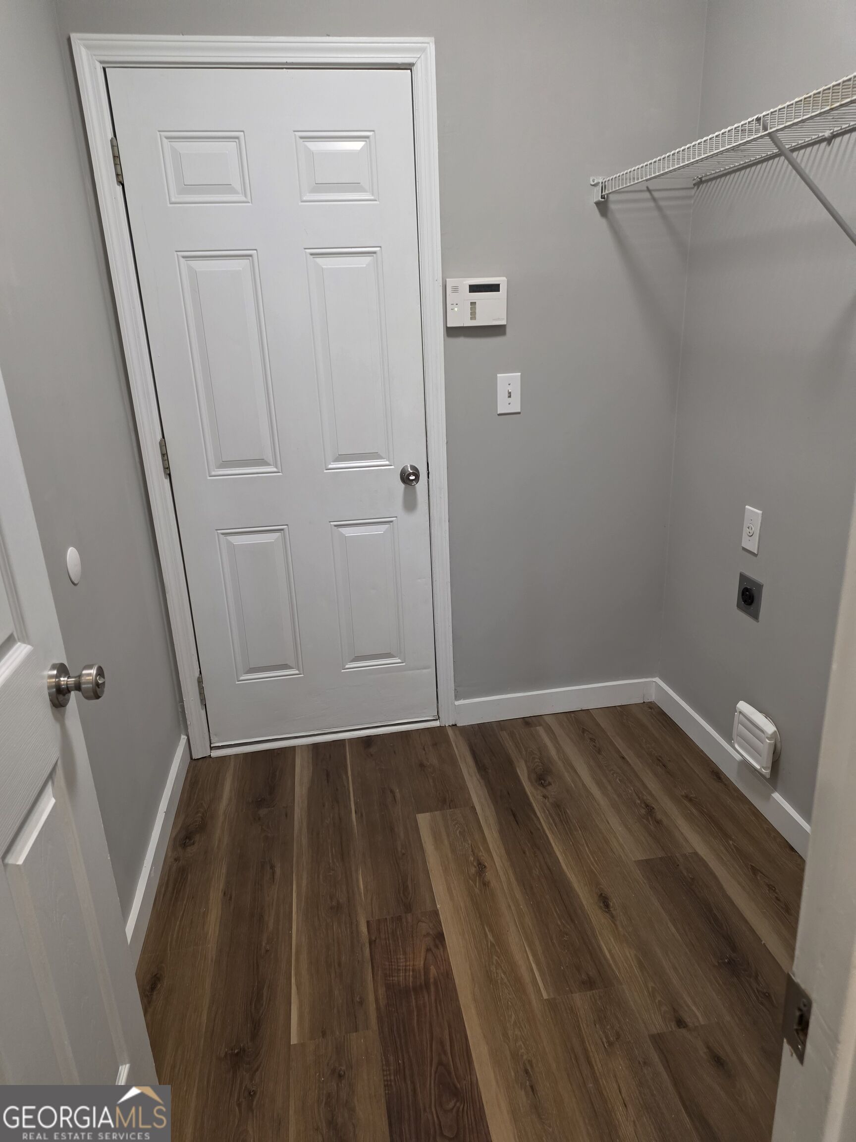 2432 Black Forest Drive Property Photo 13