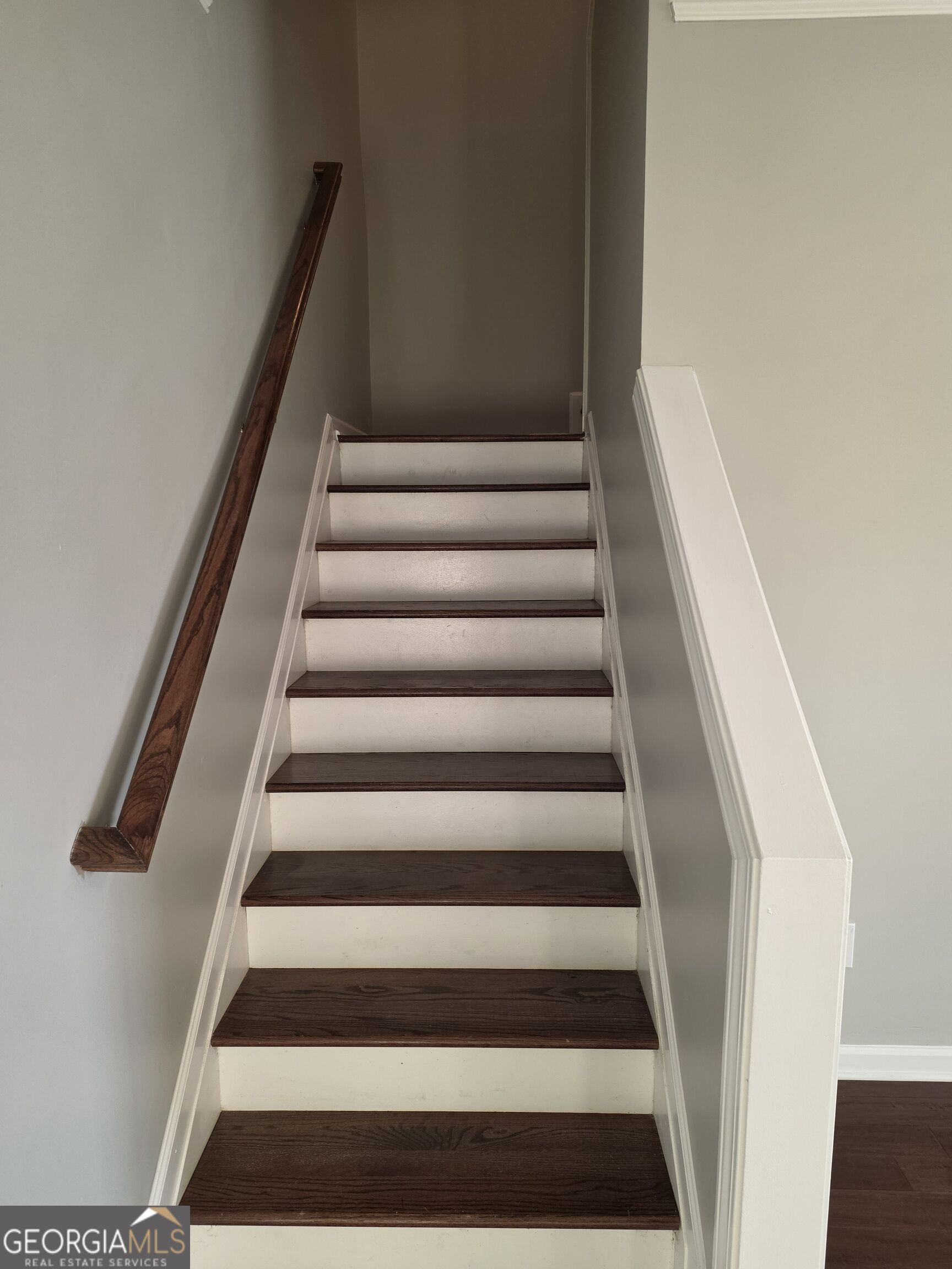 2432 Black Forest Drive Property Photo 15