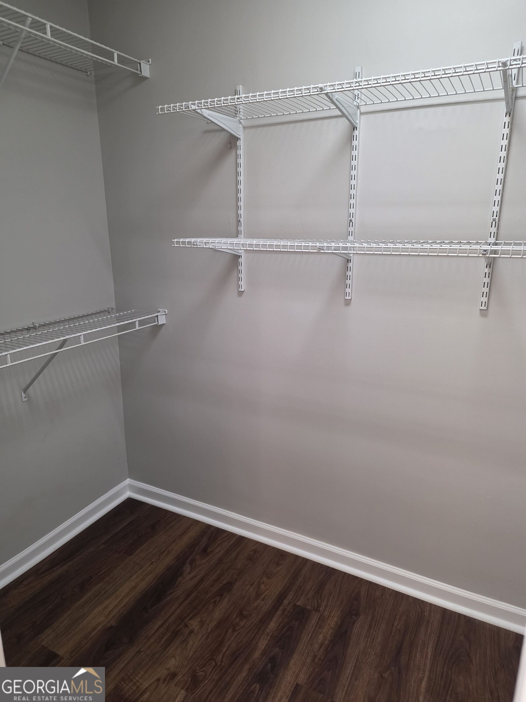 2432 Black Forest Drive Property Photo 33