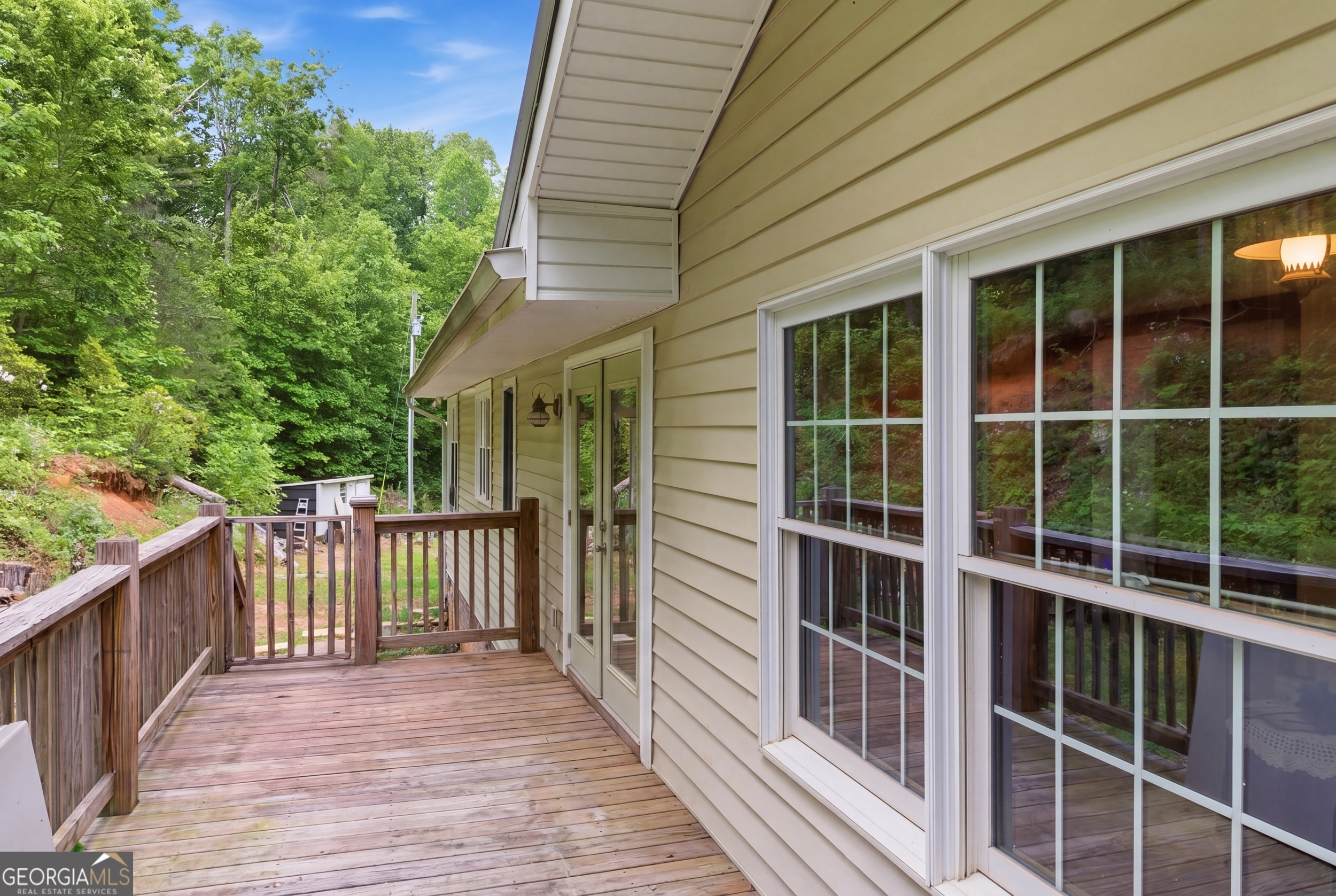 169 N Pinecrest Road Property Photo 6