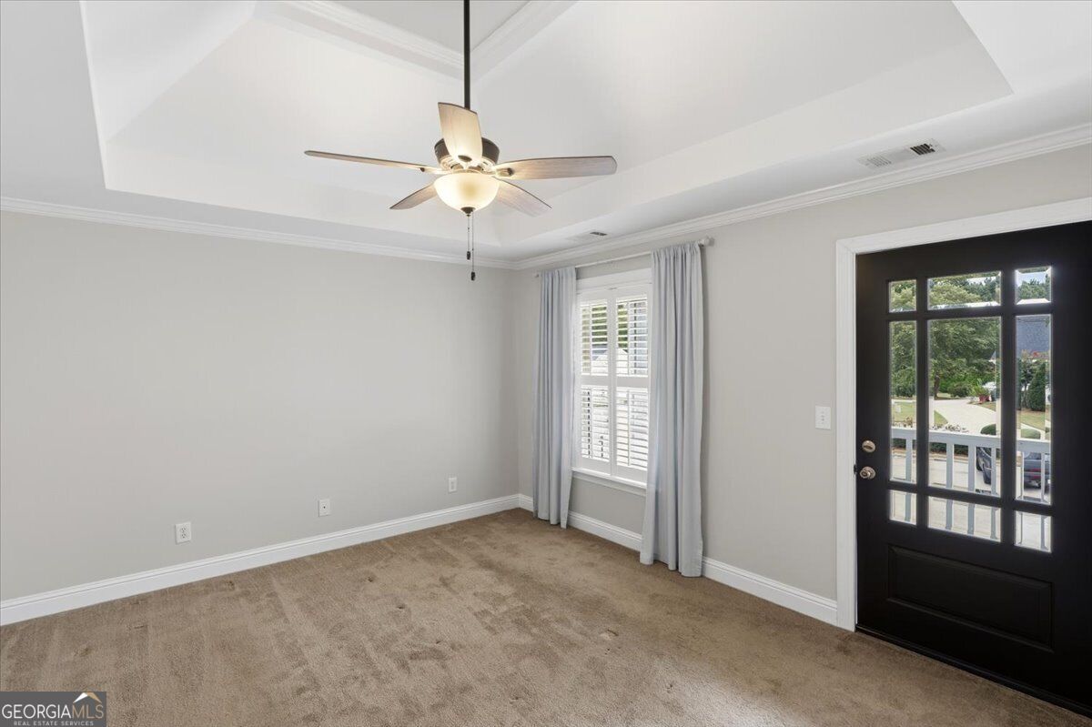 360 Ivystone Drive Property Photo 6