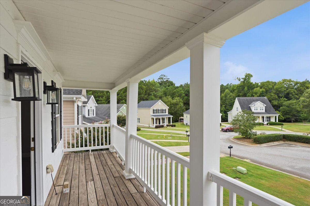360 Ivystone Drive Property Photo 10