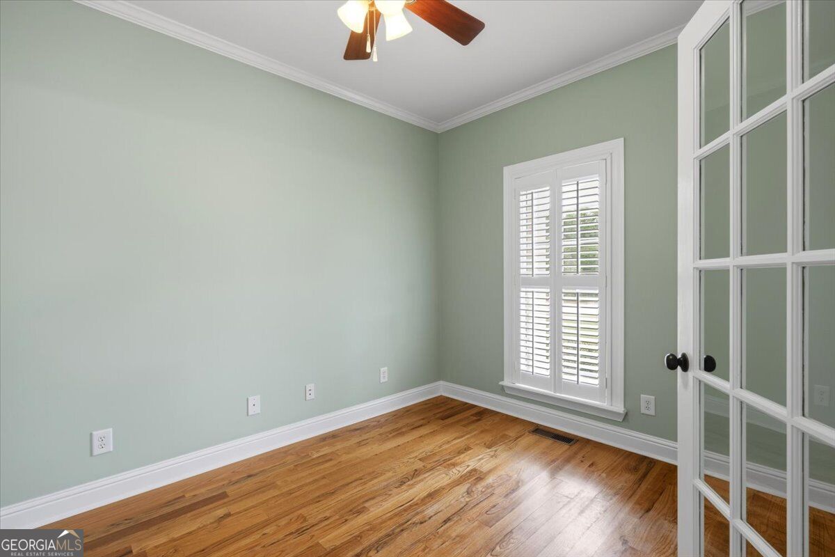 360 Ivystone Drive Property Photo 14