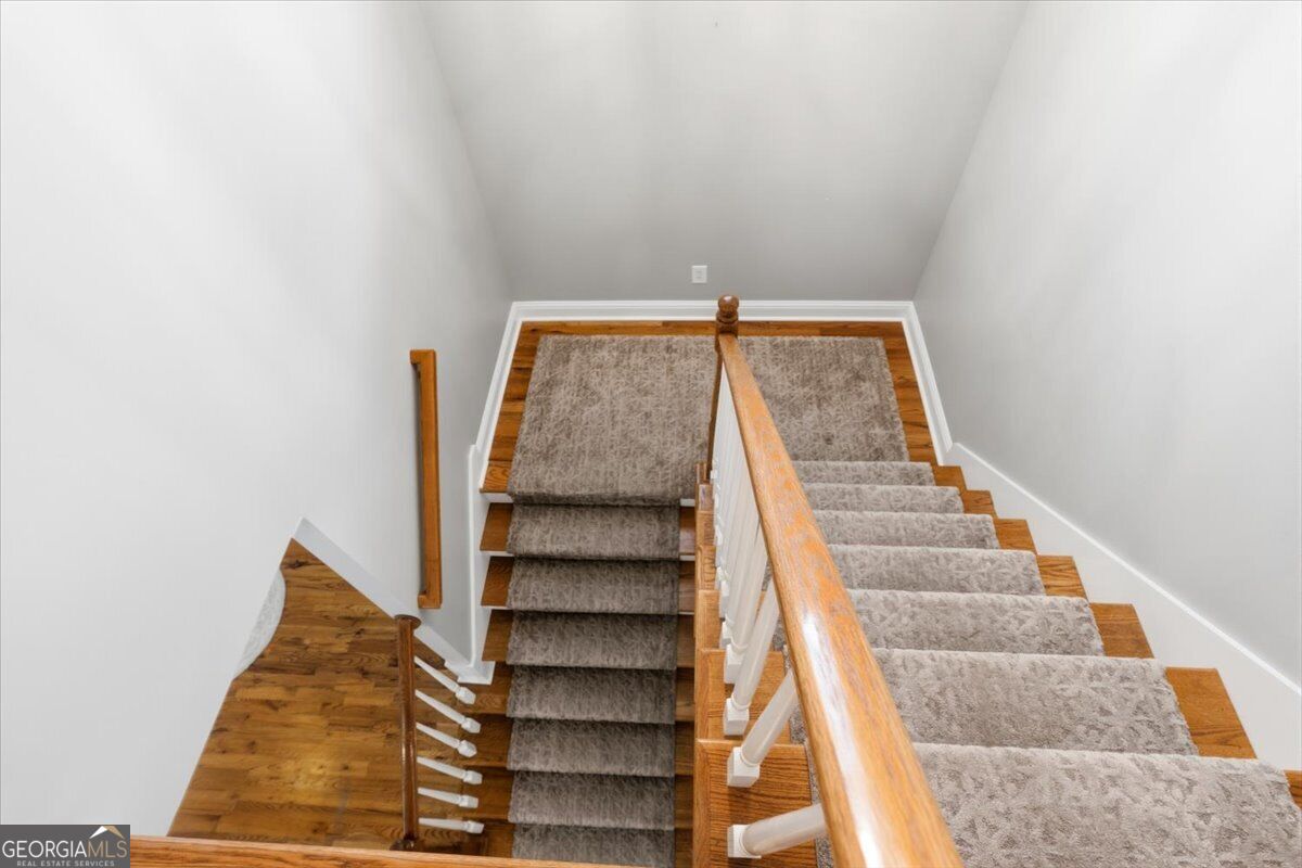 360 Ivystone Drive Property Photo 18