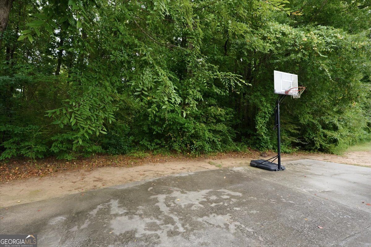 360 Ivystone Drive Property Photo 29