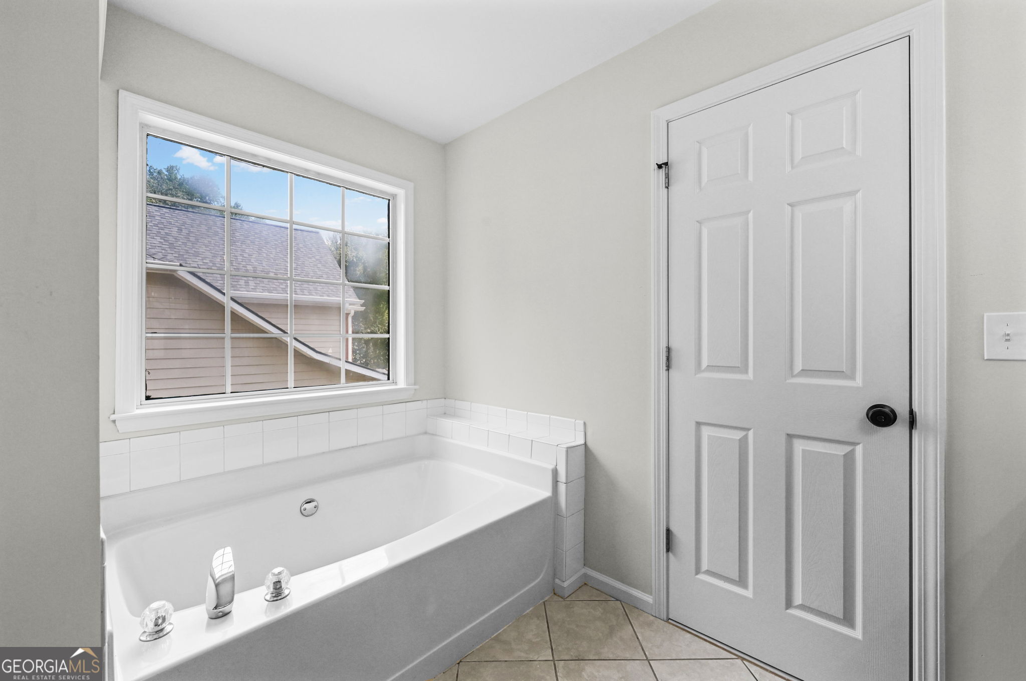 625 Kingsport Drive Property Photo 22