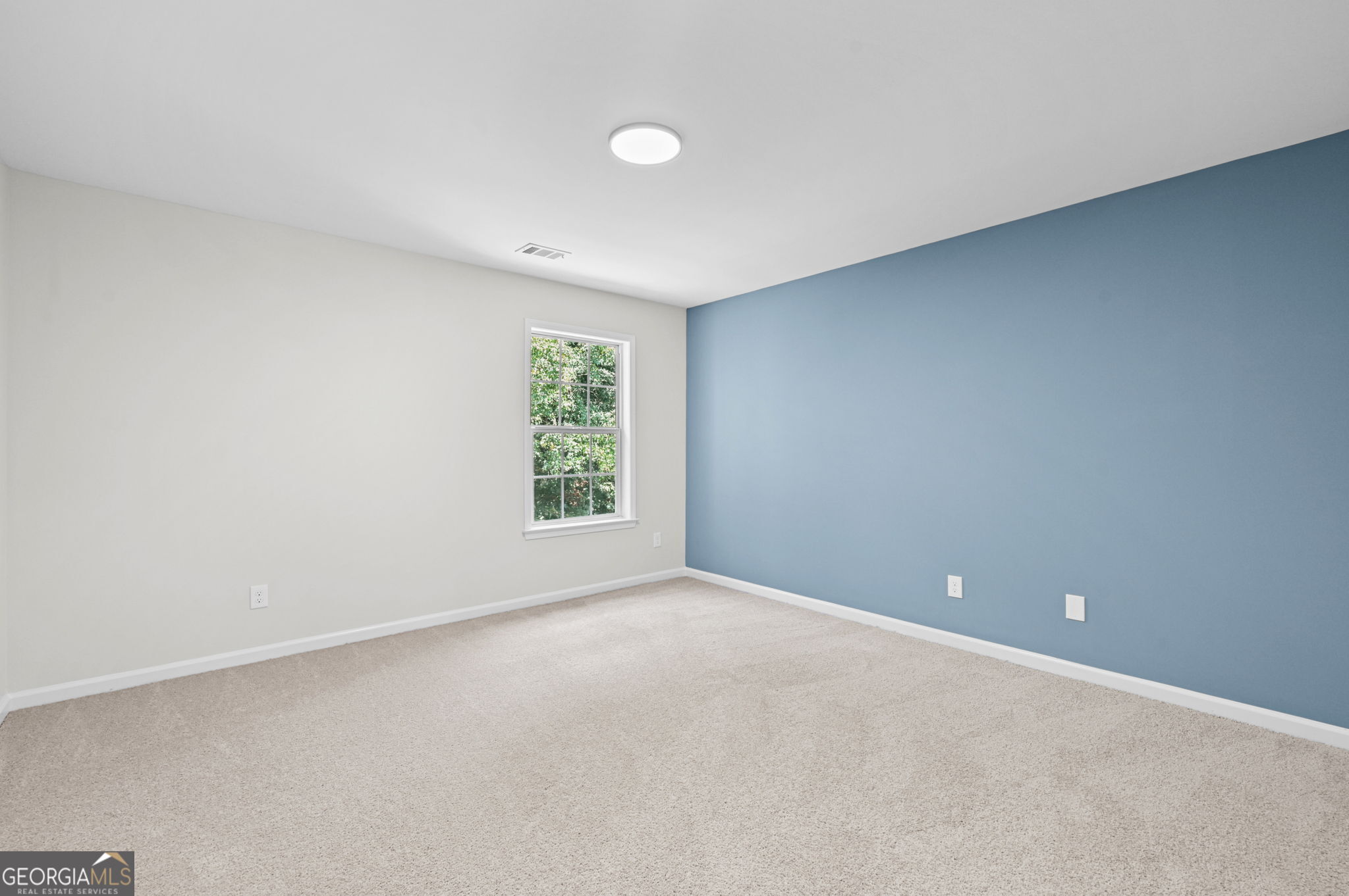 625 Kingsport Drive Property Photo 24