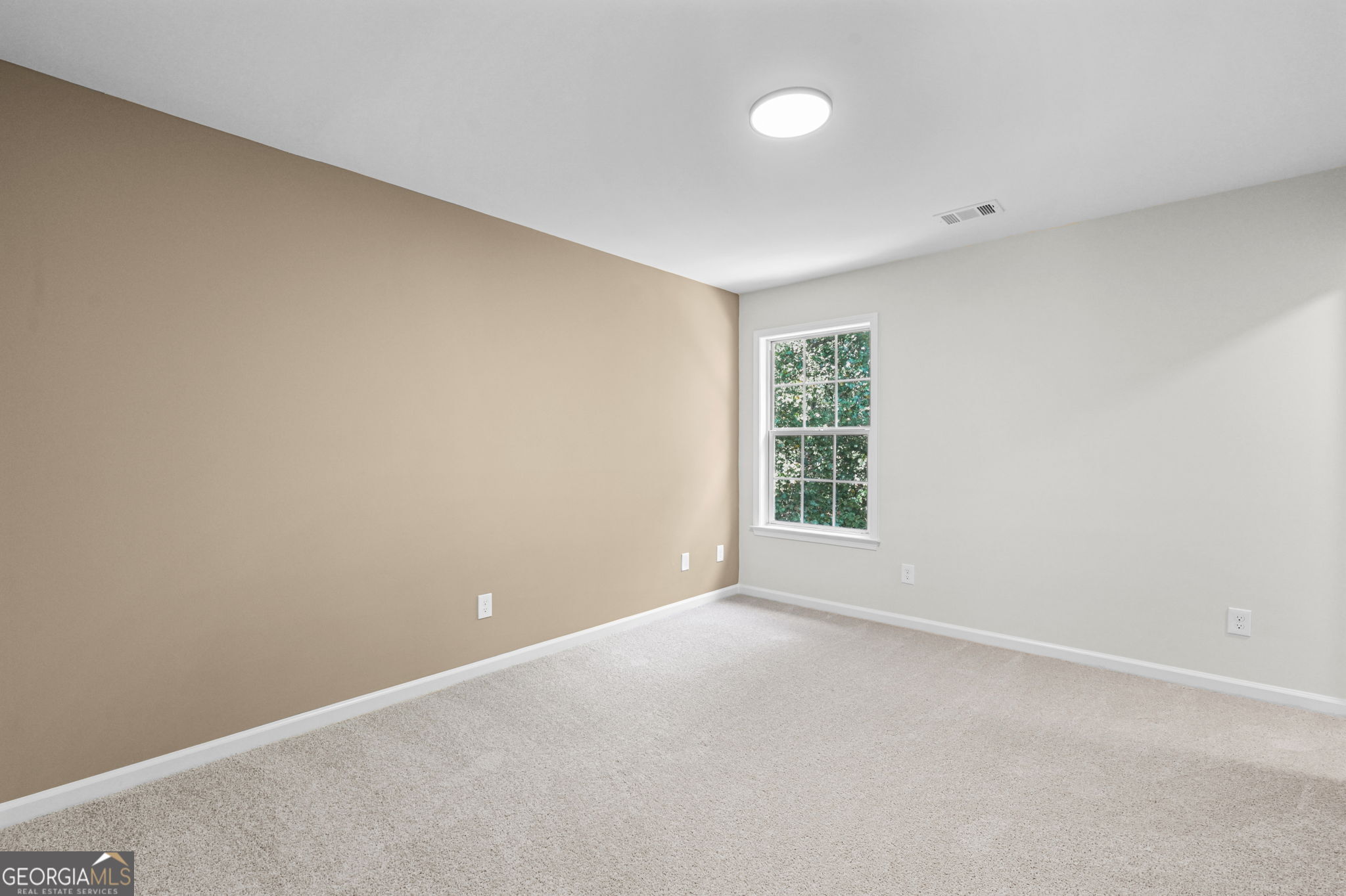 625 Kingsport Drive Property Photo 25