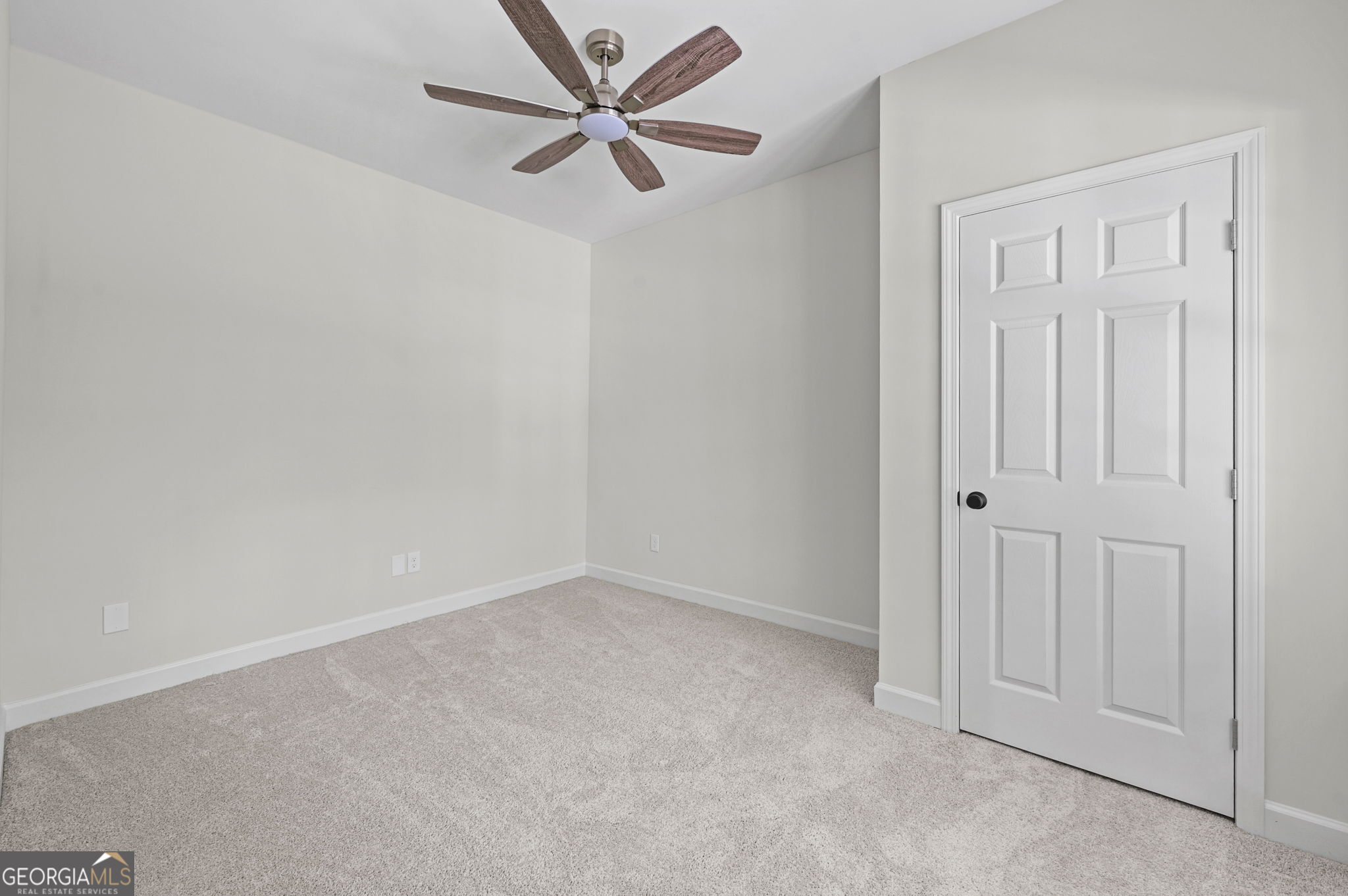 625 Kingsport Drive Property Photo 36
