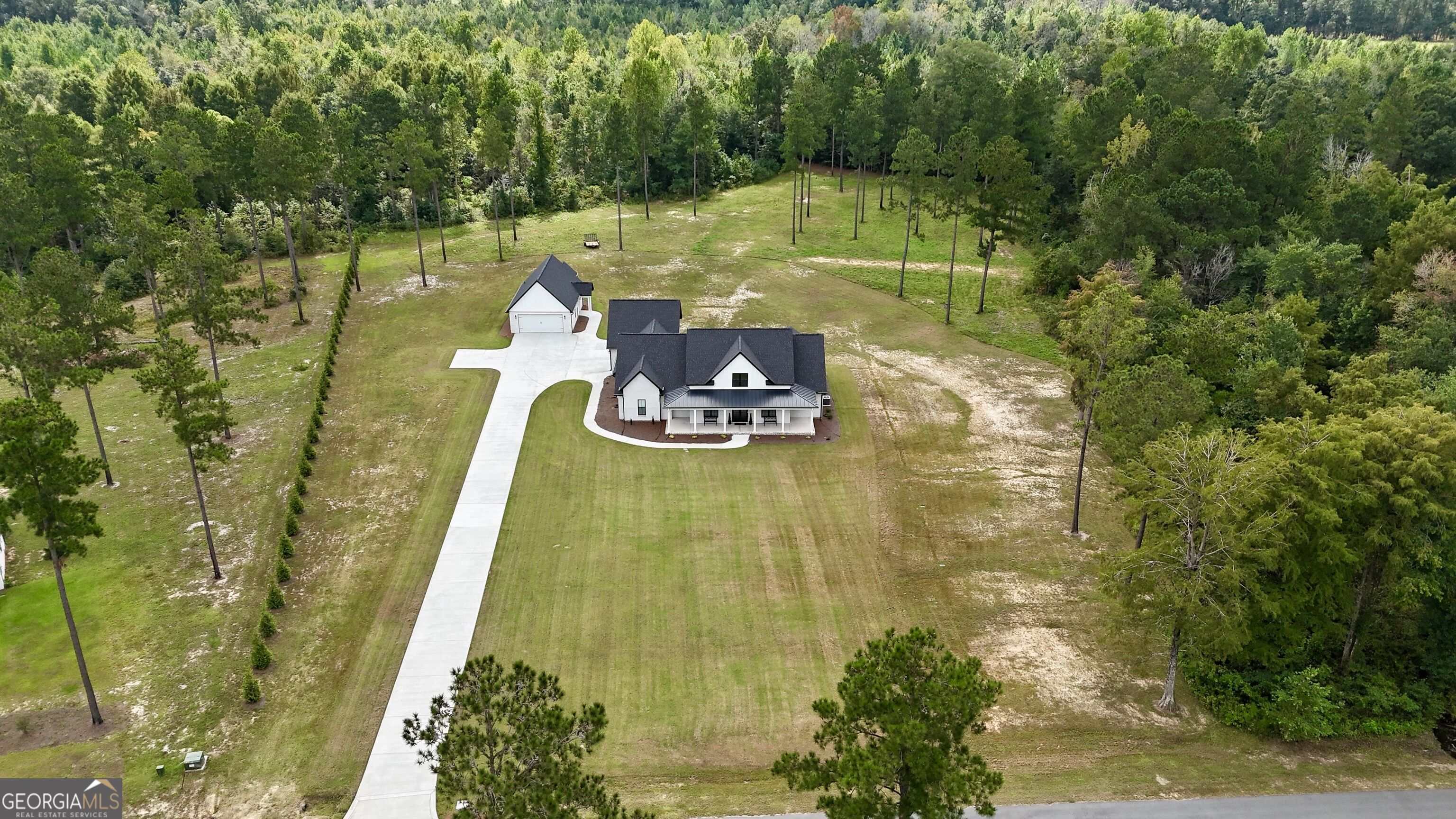 174 Evergreen Drive Property Photo 2