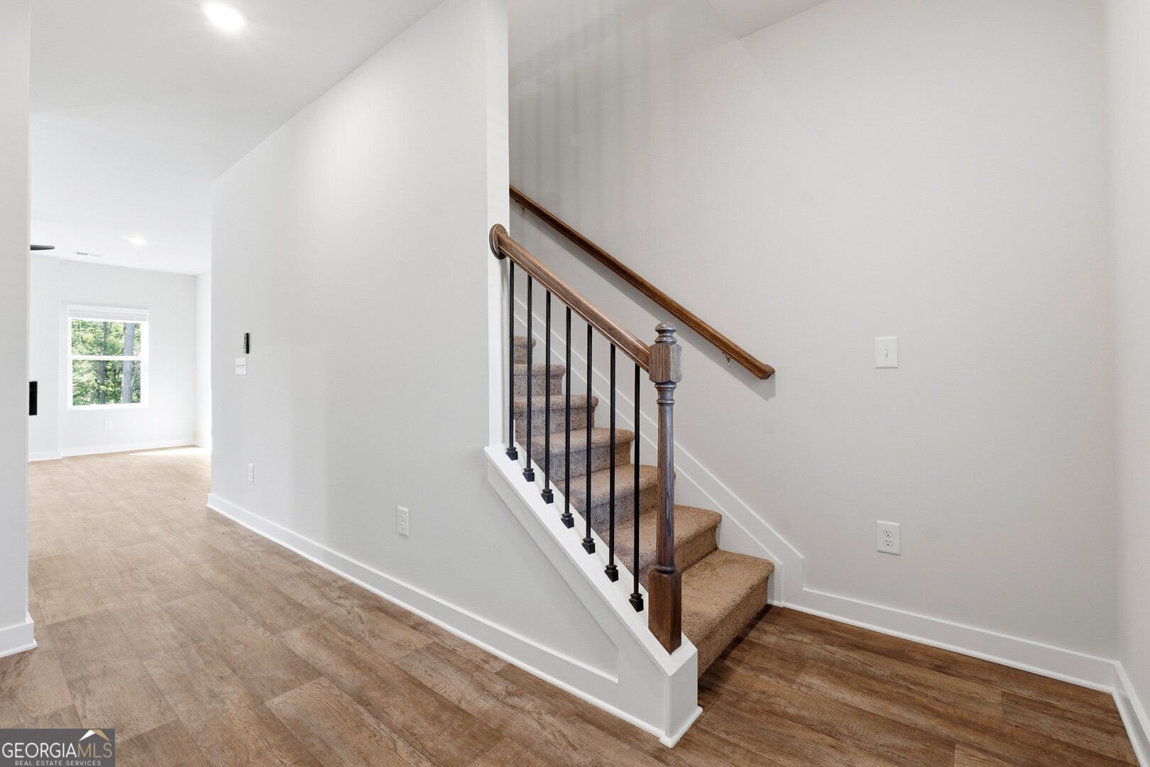 302 Glenhaven Drive Property Photo 16
