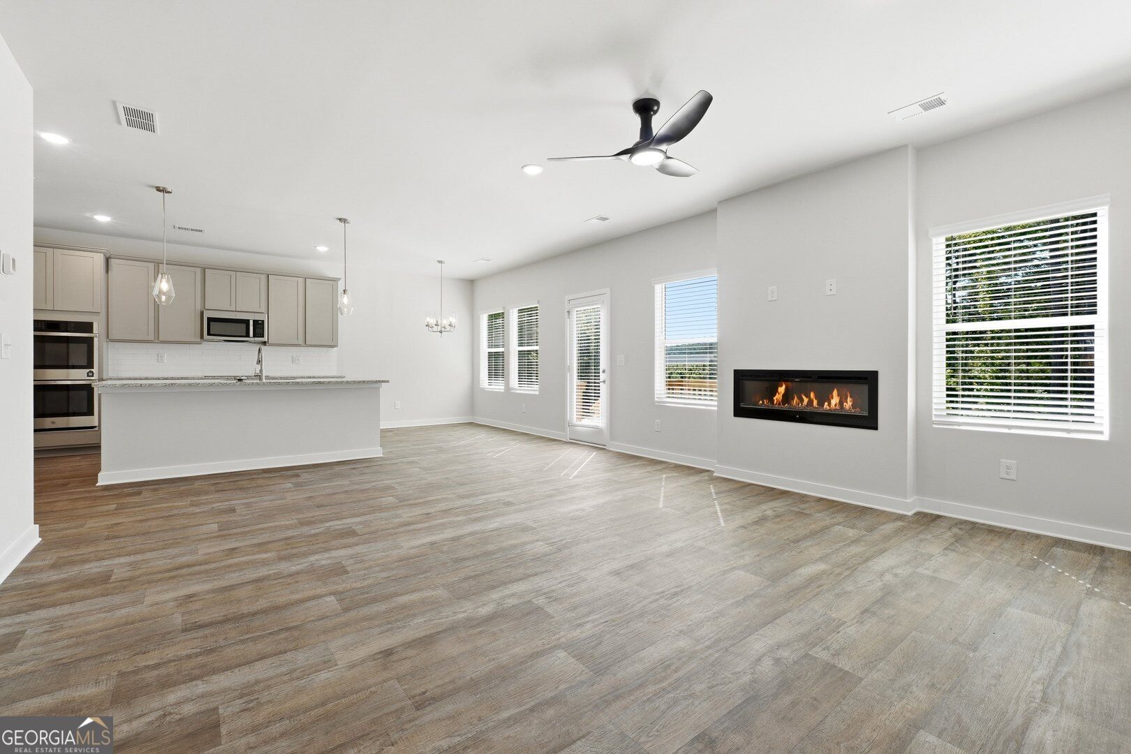 302 Glenhaven Drive Property Photo 17