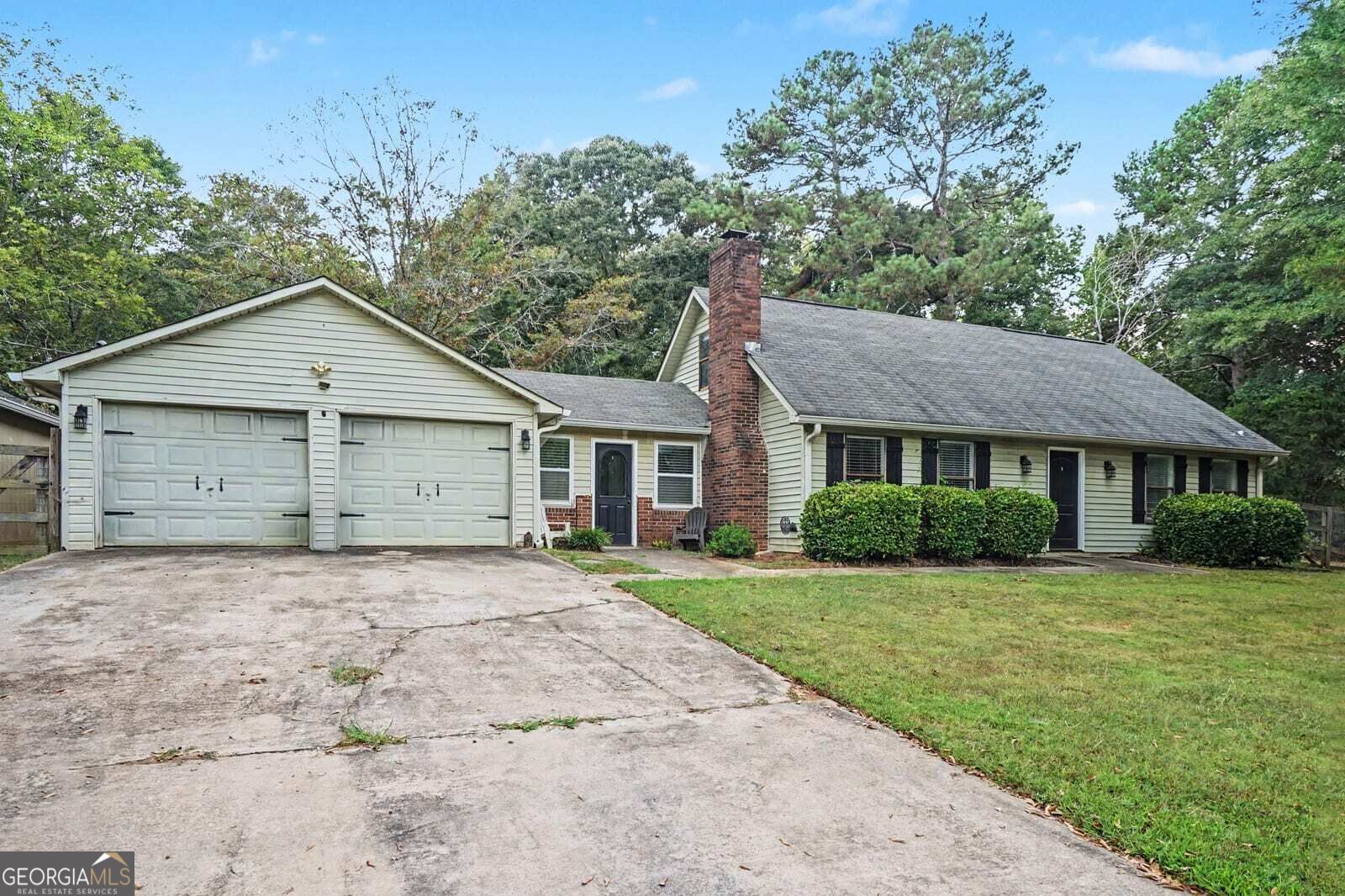 233 Elm Street Property Photo 8
