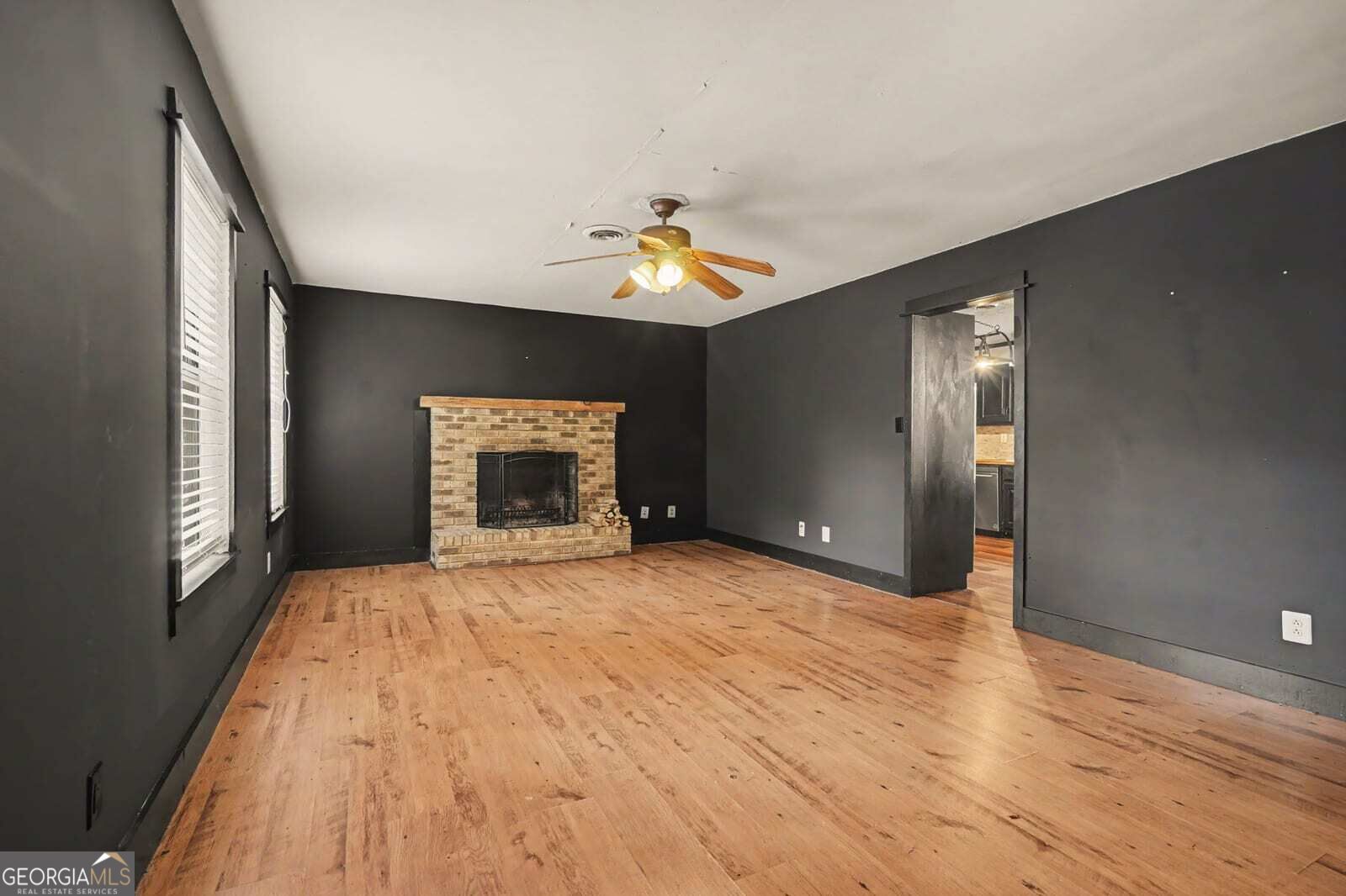 233 Elm Street Property Photo 10