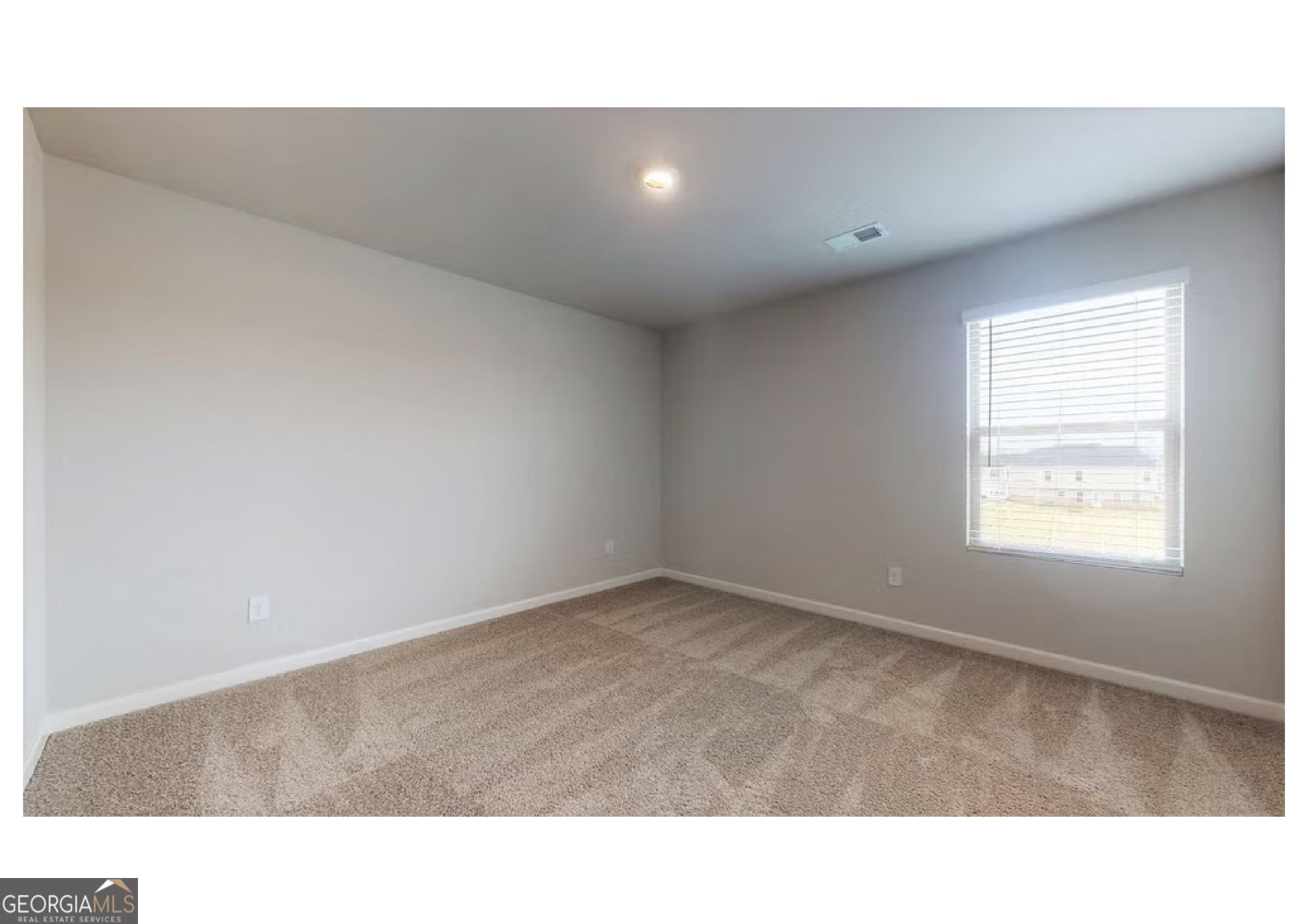 502 Headwater Court Property Photo 12