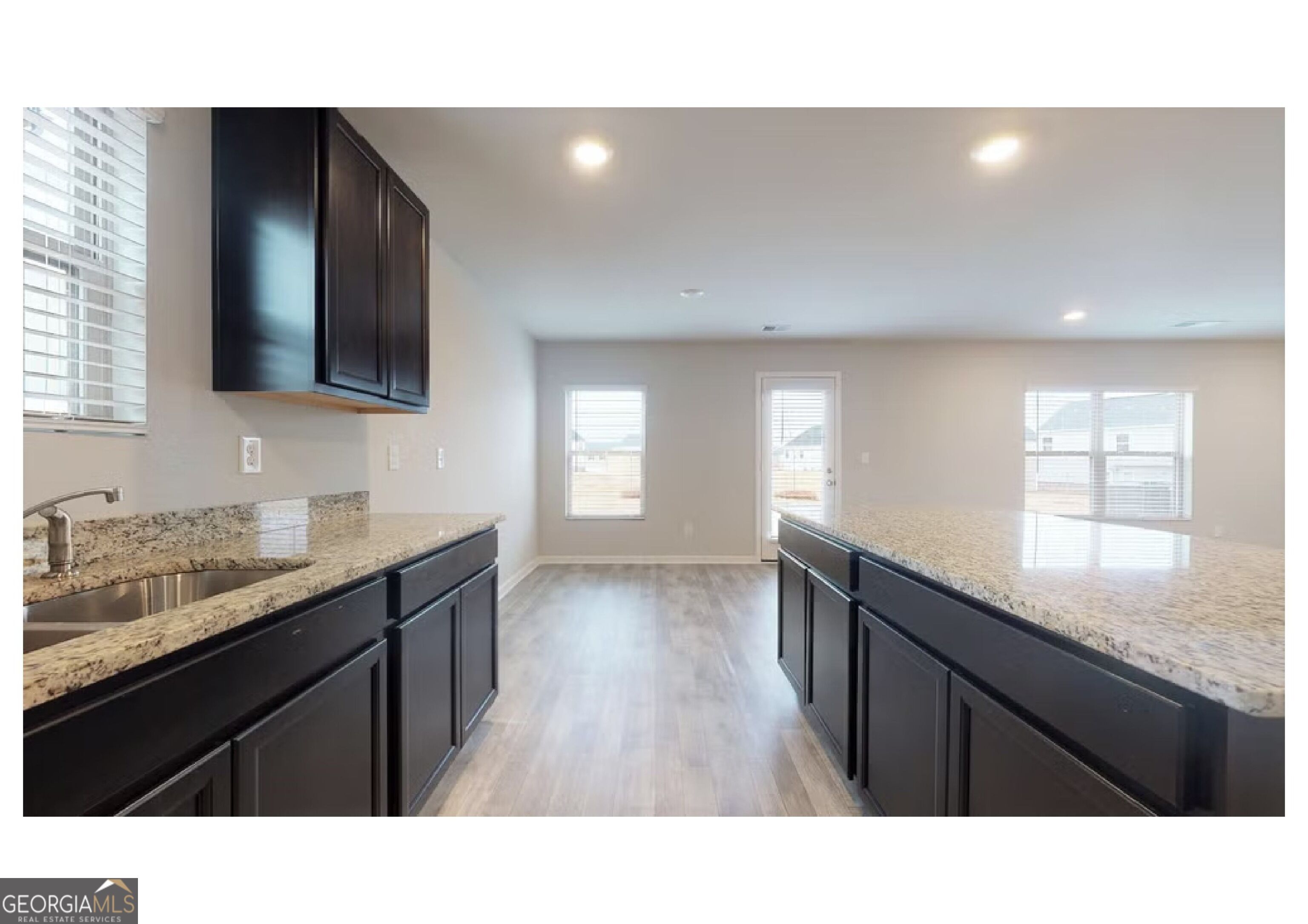 502 Headwater Court Property Photo 18