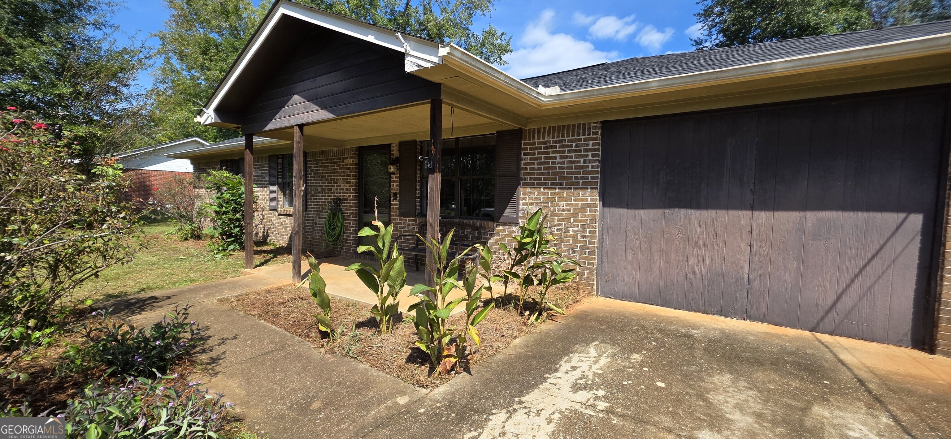 115 Grove Creek Drive