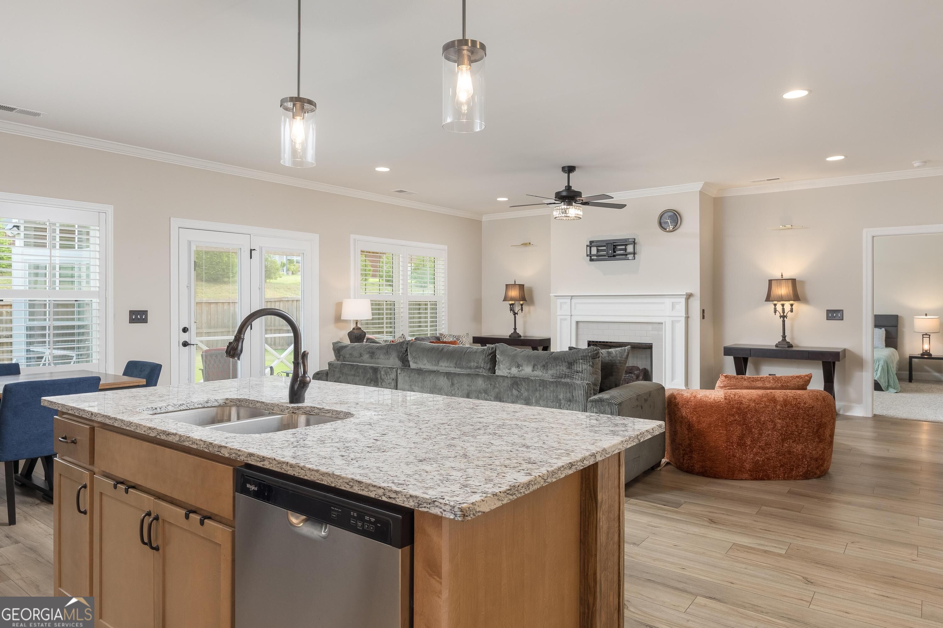 7382 Dividing Way Property Photo 10