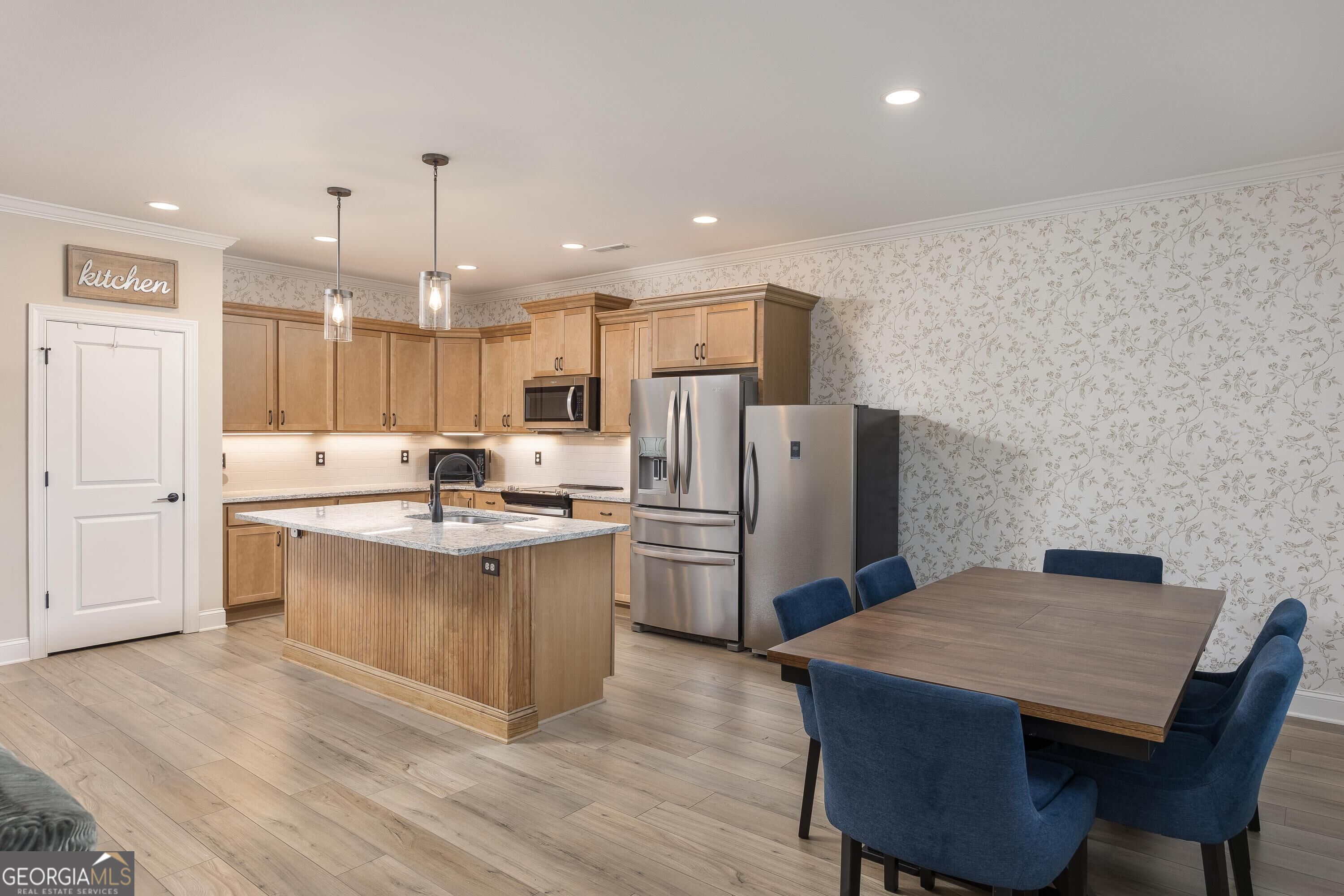 7382 Dividing Way Property Photo 13