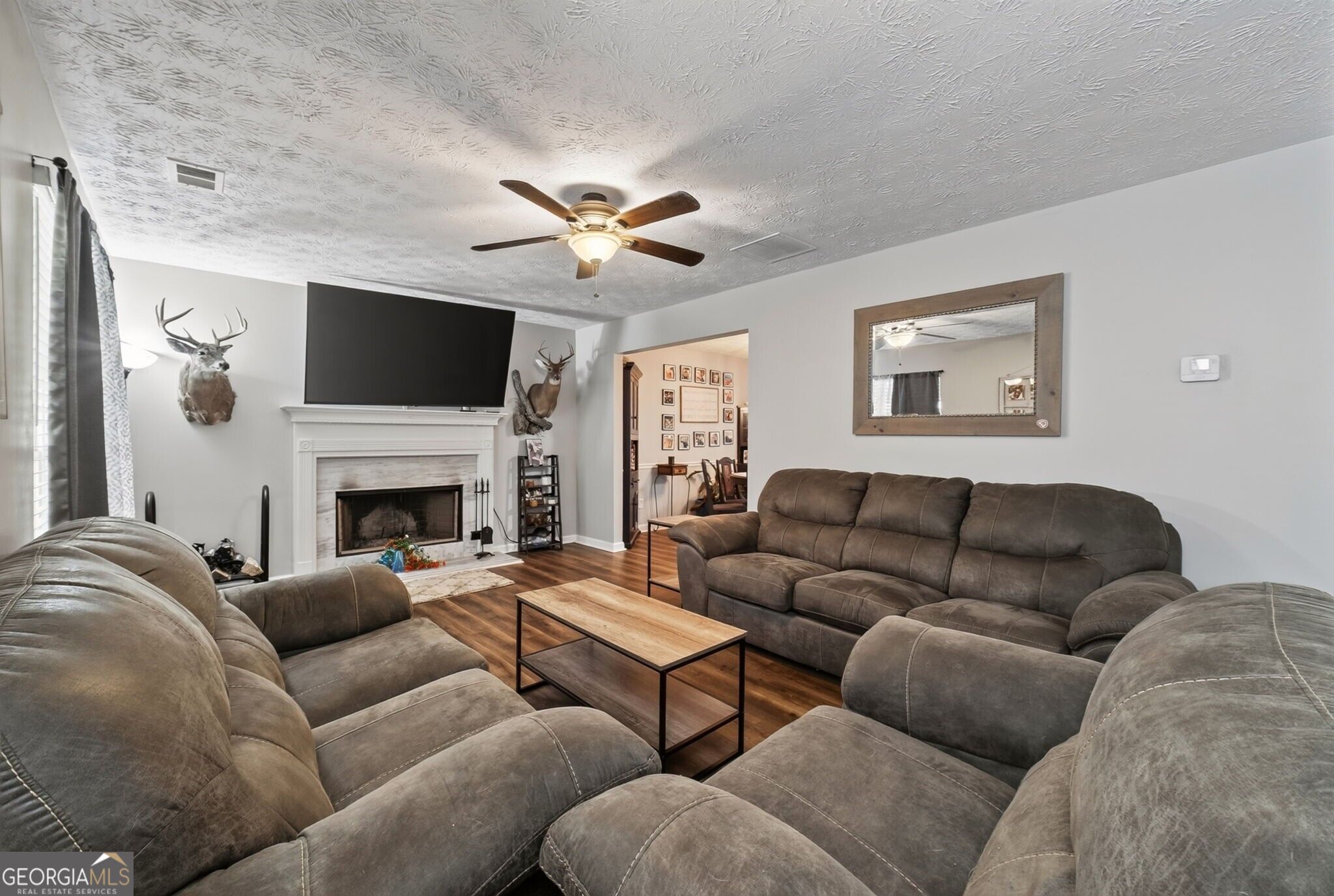 815 Sterling Place Property Photo 6