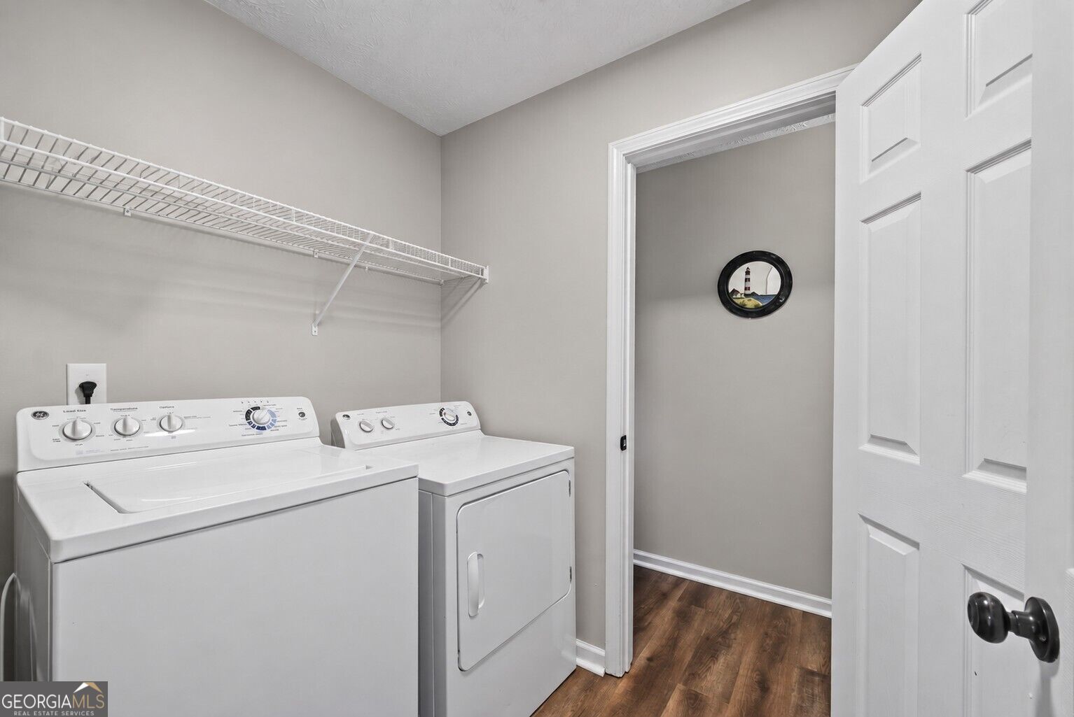 815 Sterling Place Property Photo 17