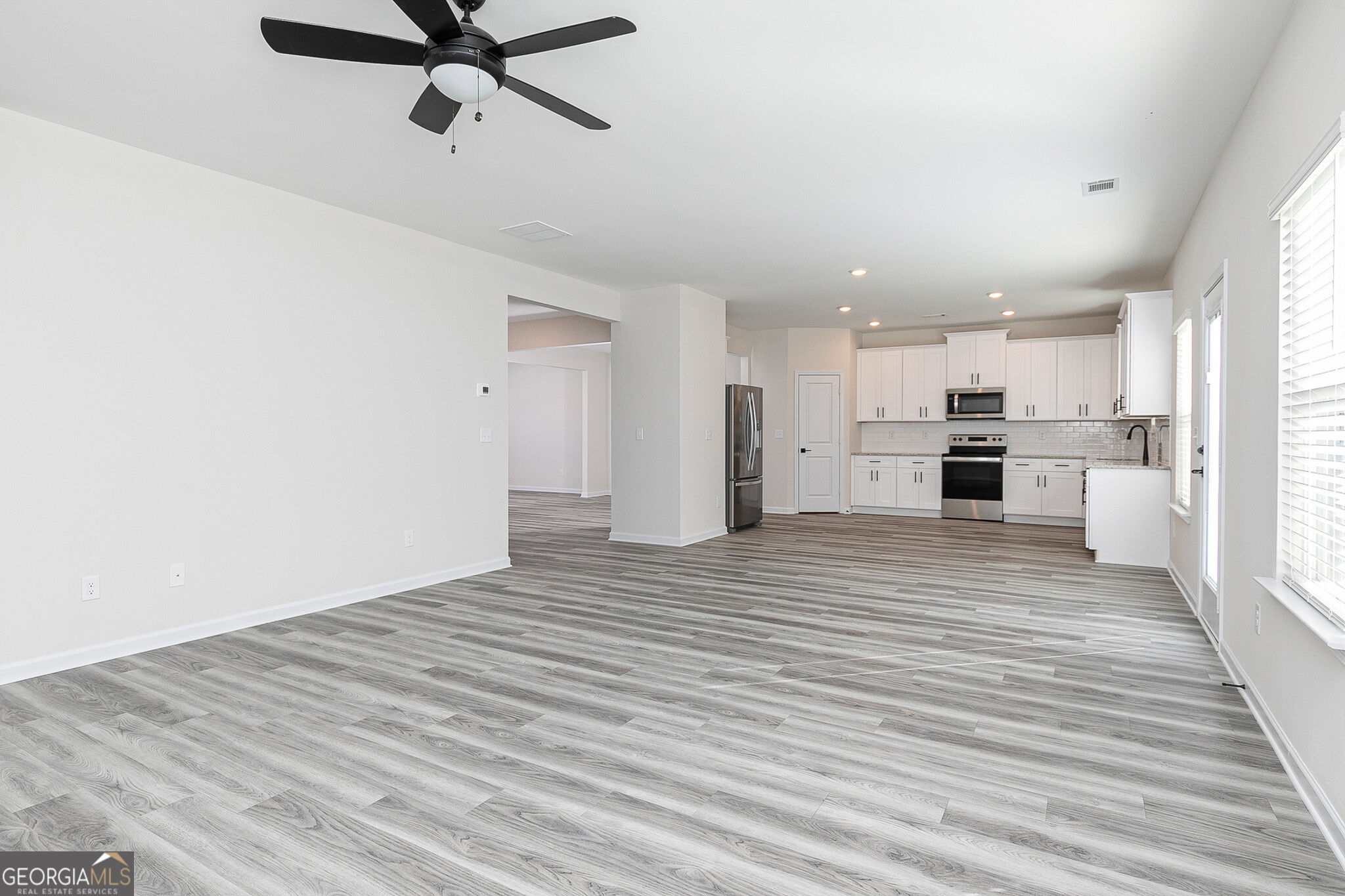 326 Bluegill Drive Property Photo 9